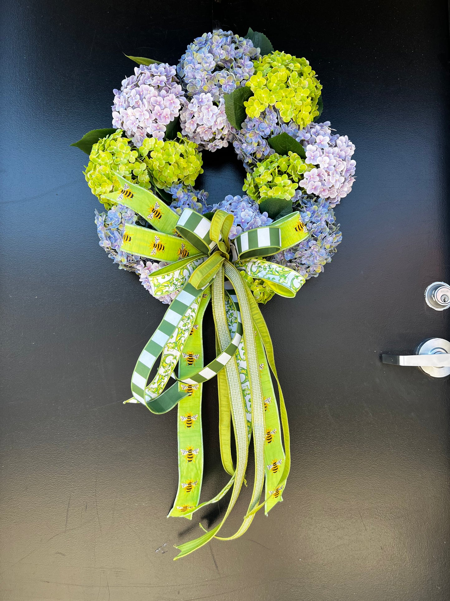 Hydrangea bumble bee wreath