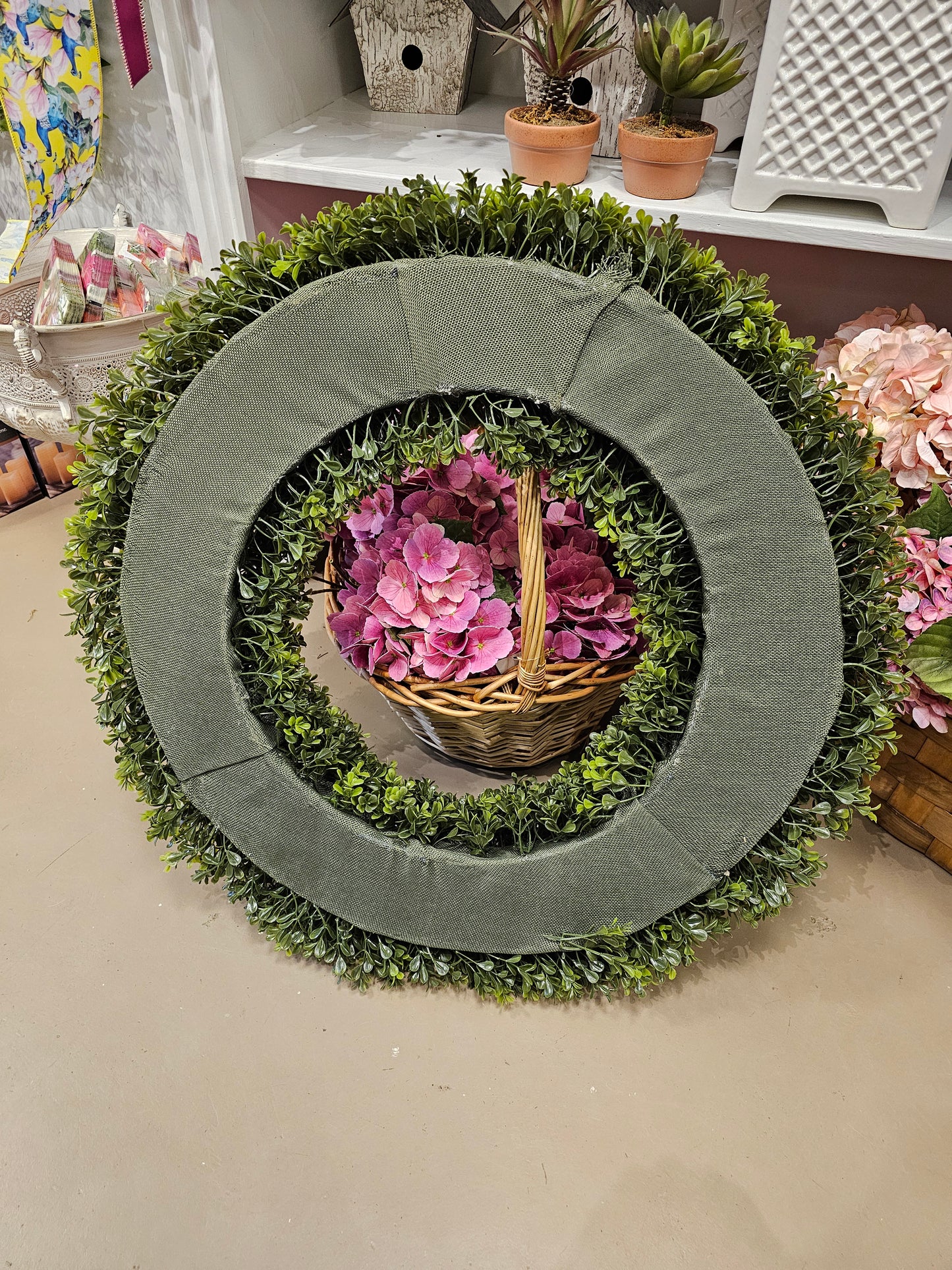 UV Treated Boxwood Wreath
