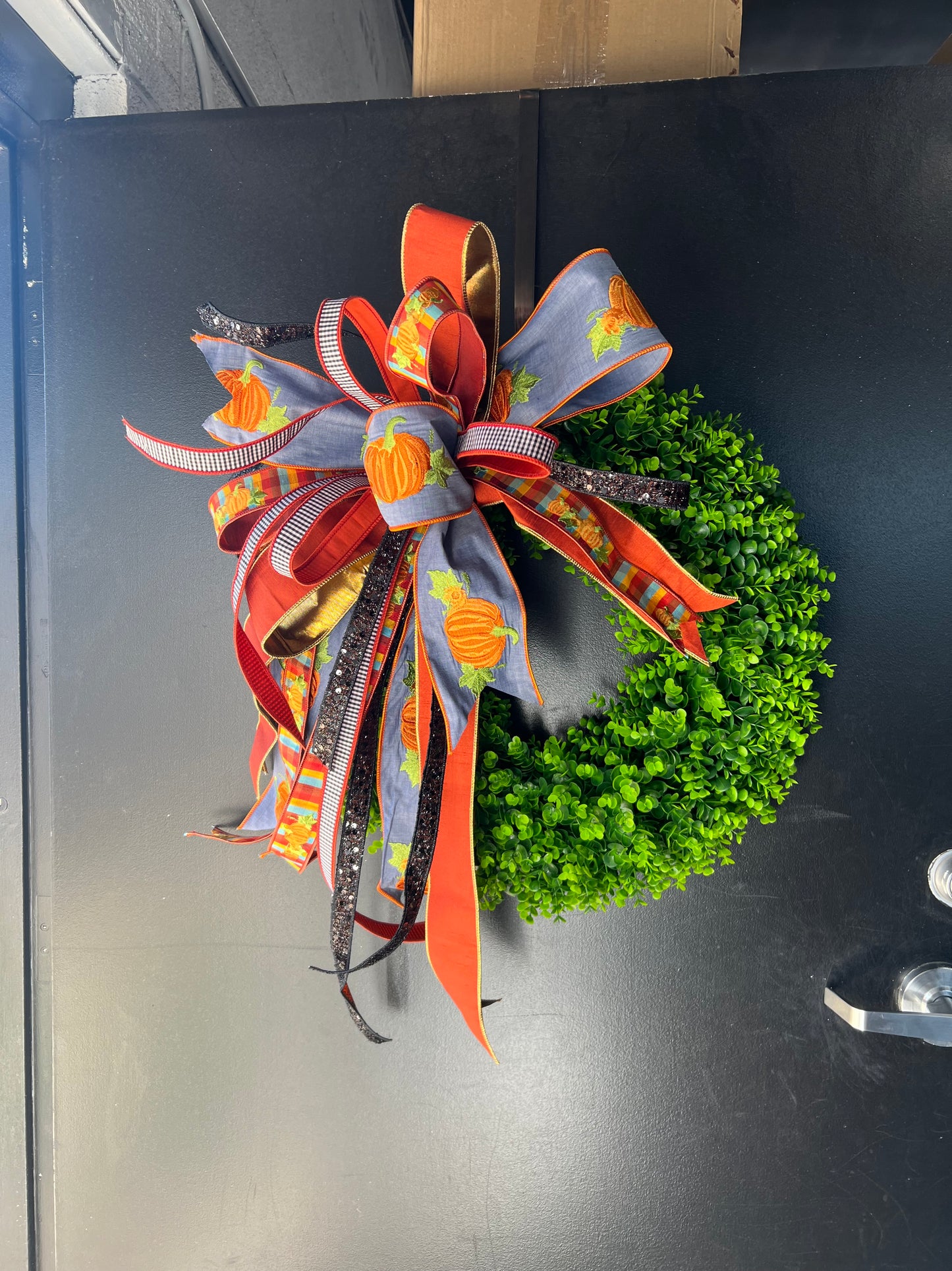 Pumpkin Harvest Boxwood Wreath