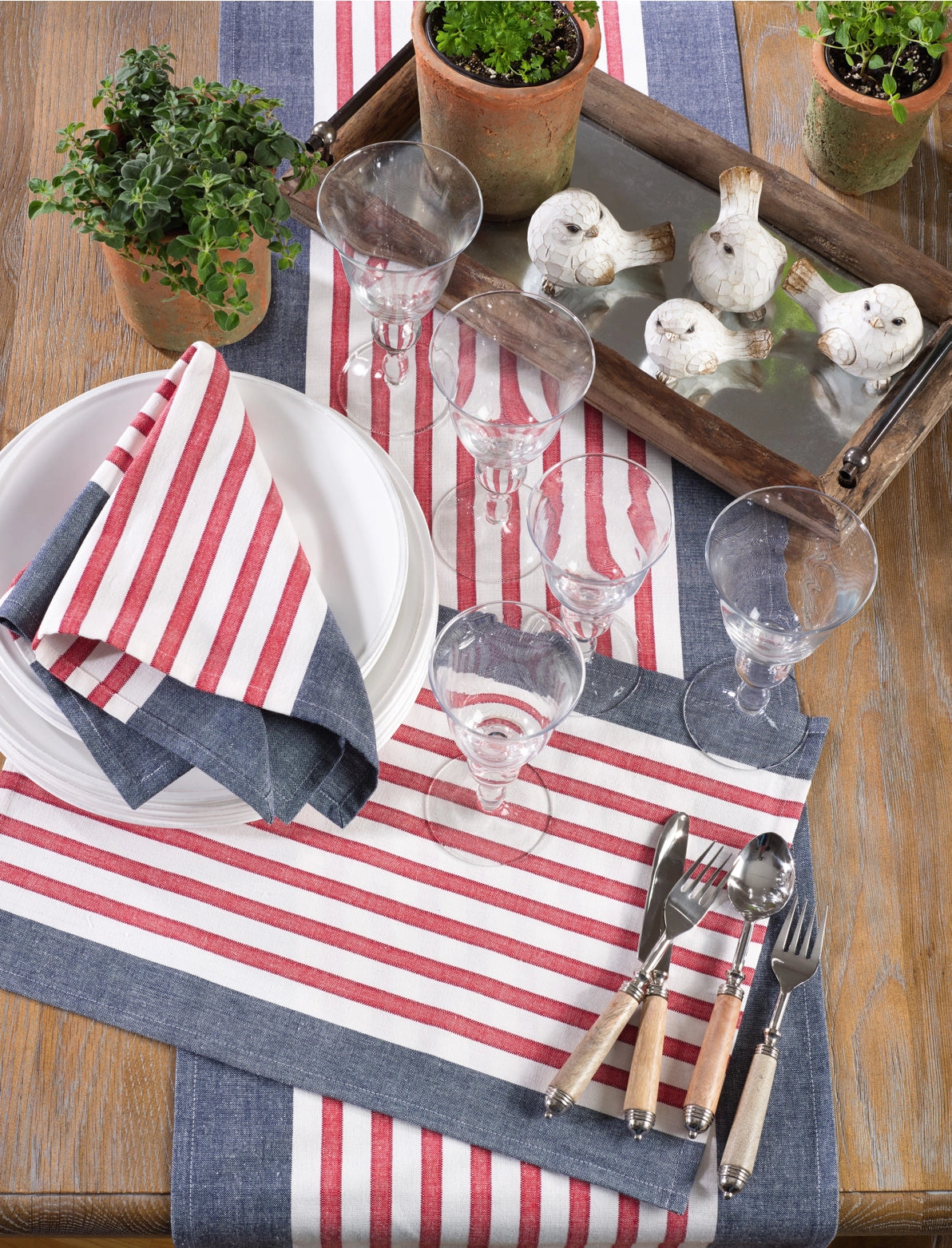Classic USA Stripe Table Runner