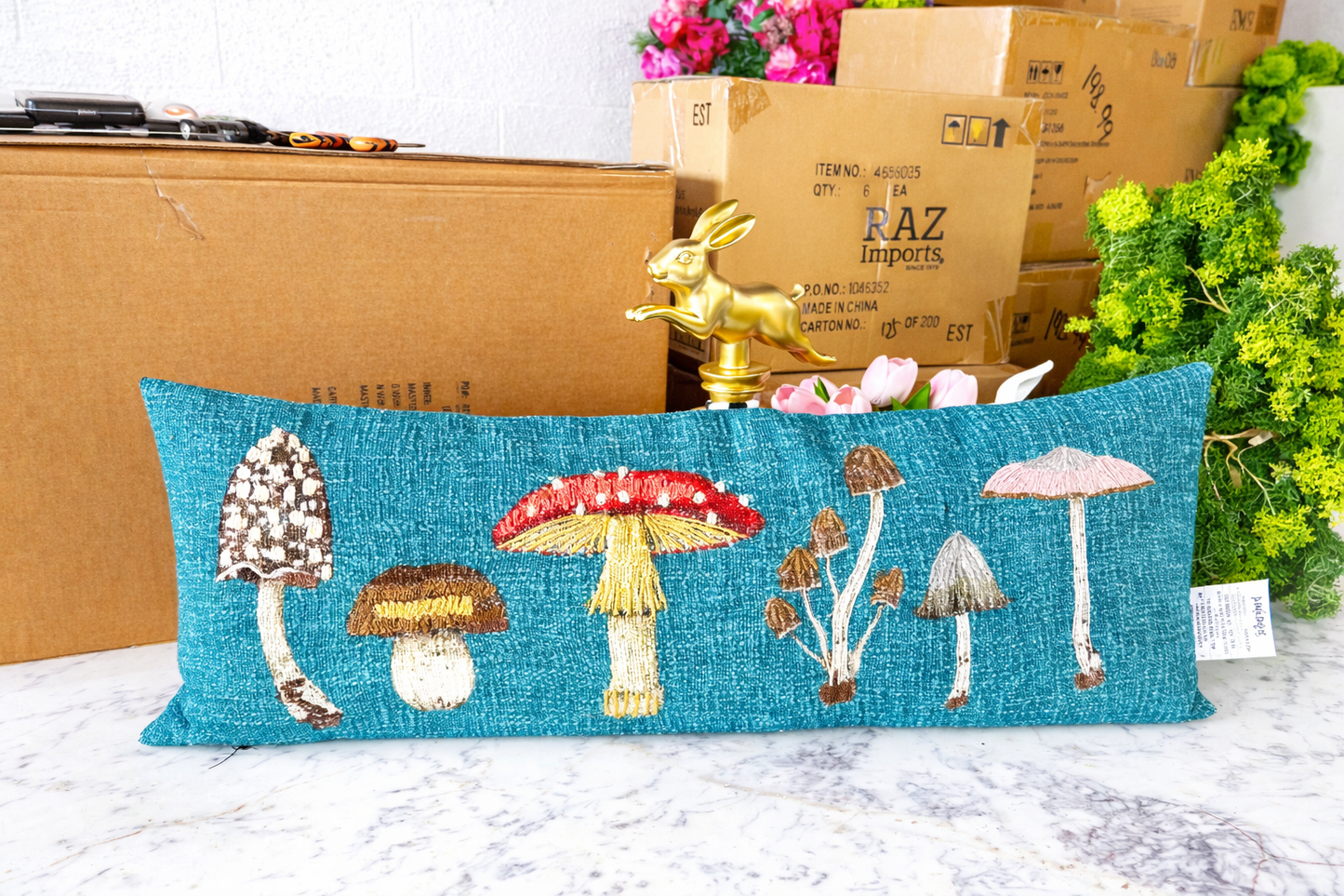 Cotton lumbar pillow with mushroom and embroidery