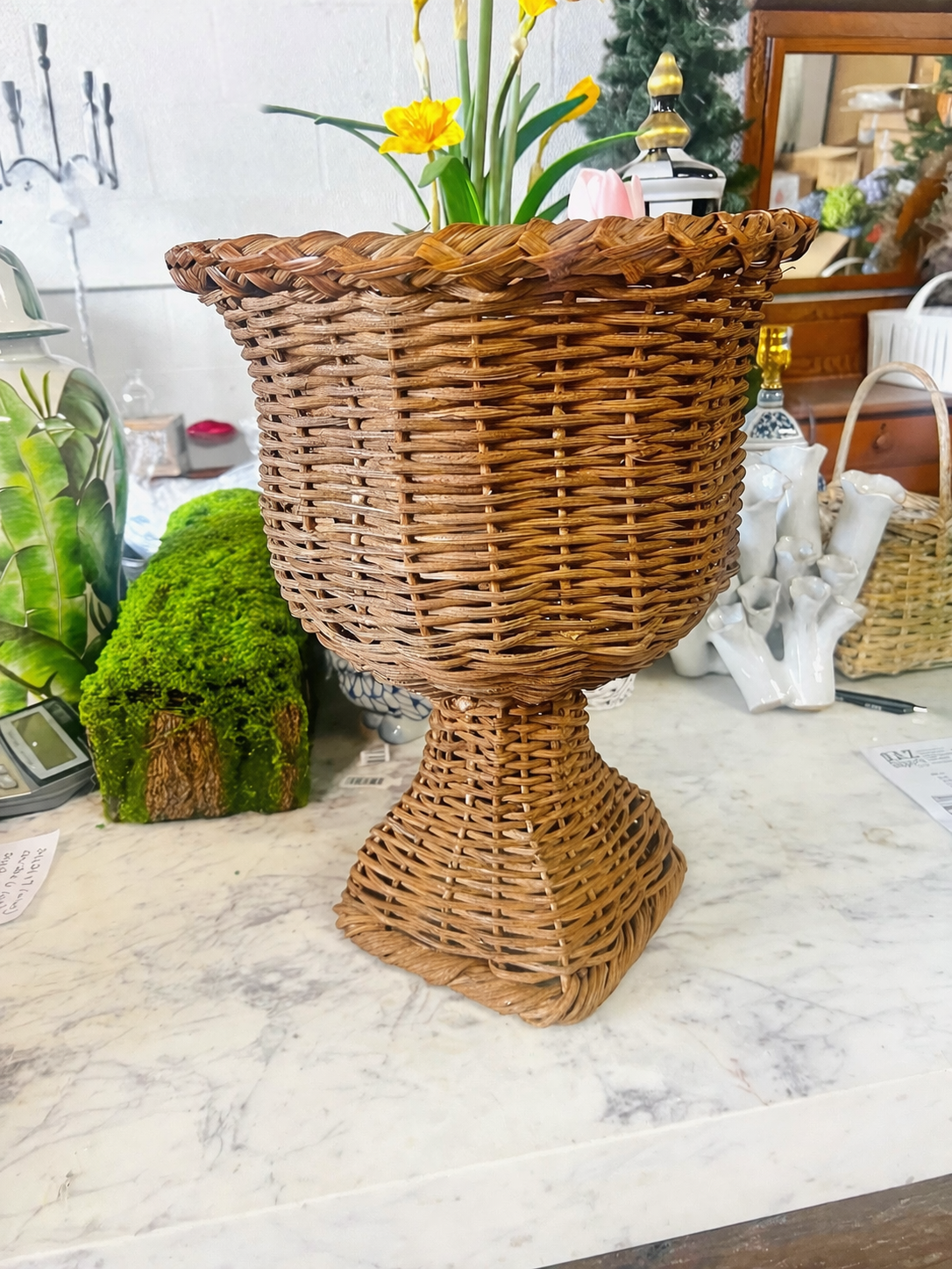 15” Woven Urn