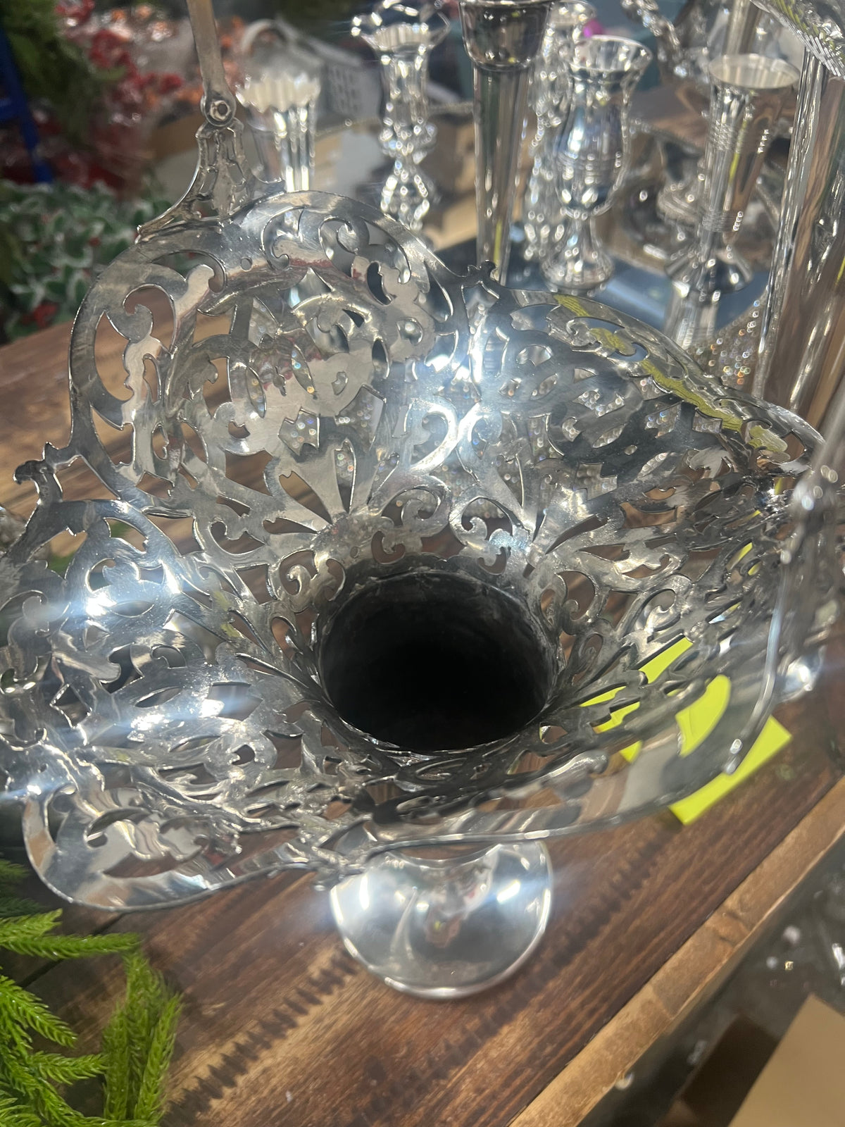 Vintage Silver-Plated Bridal Basket (20)