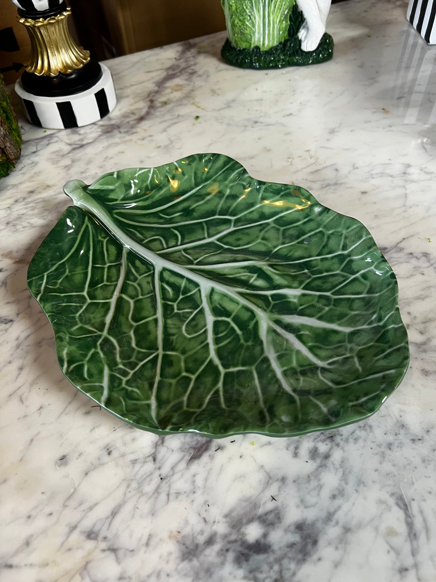 Green Cabbage Leaf Platter