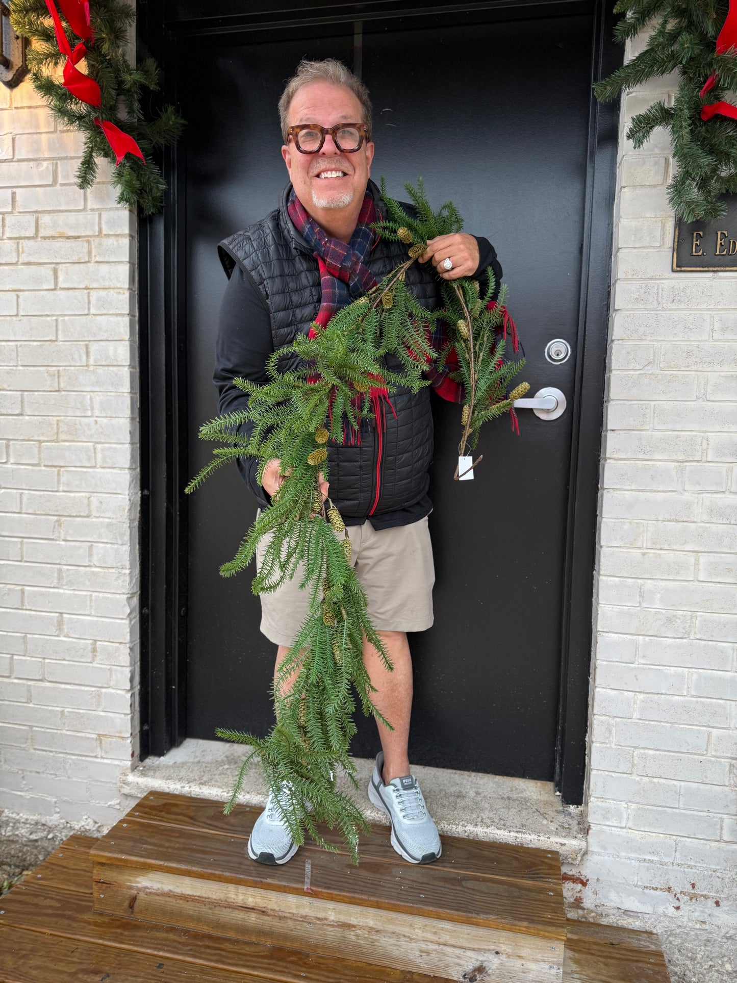 6 ft Whispy Pine Garland