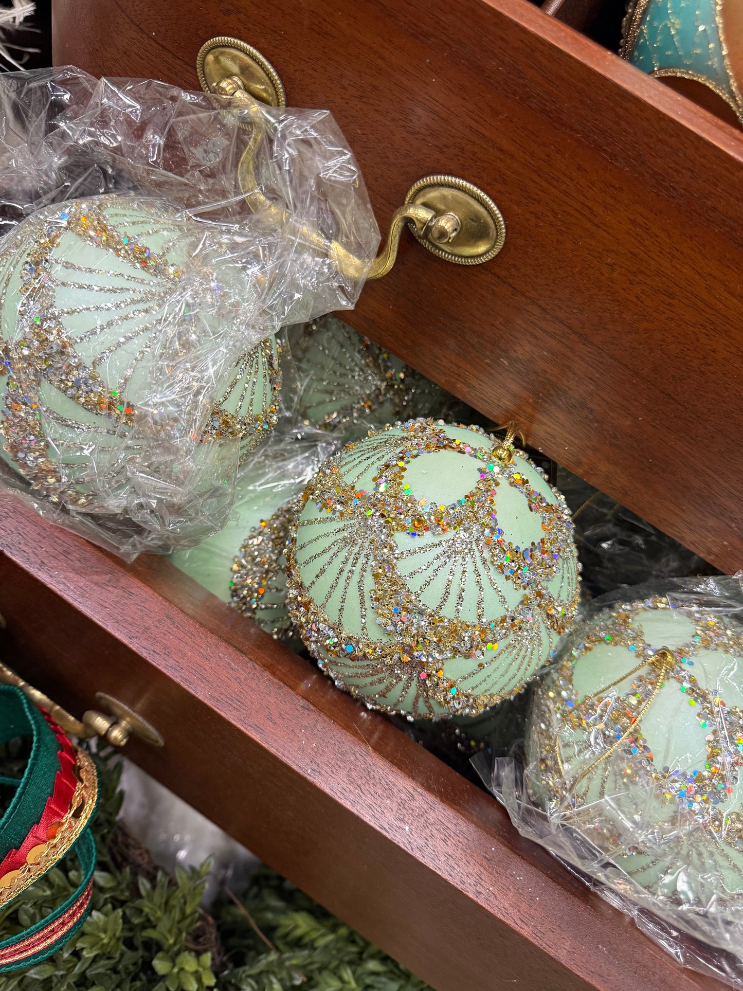 120mm Mint Green Glitter Ornament