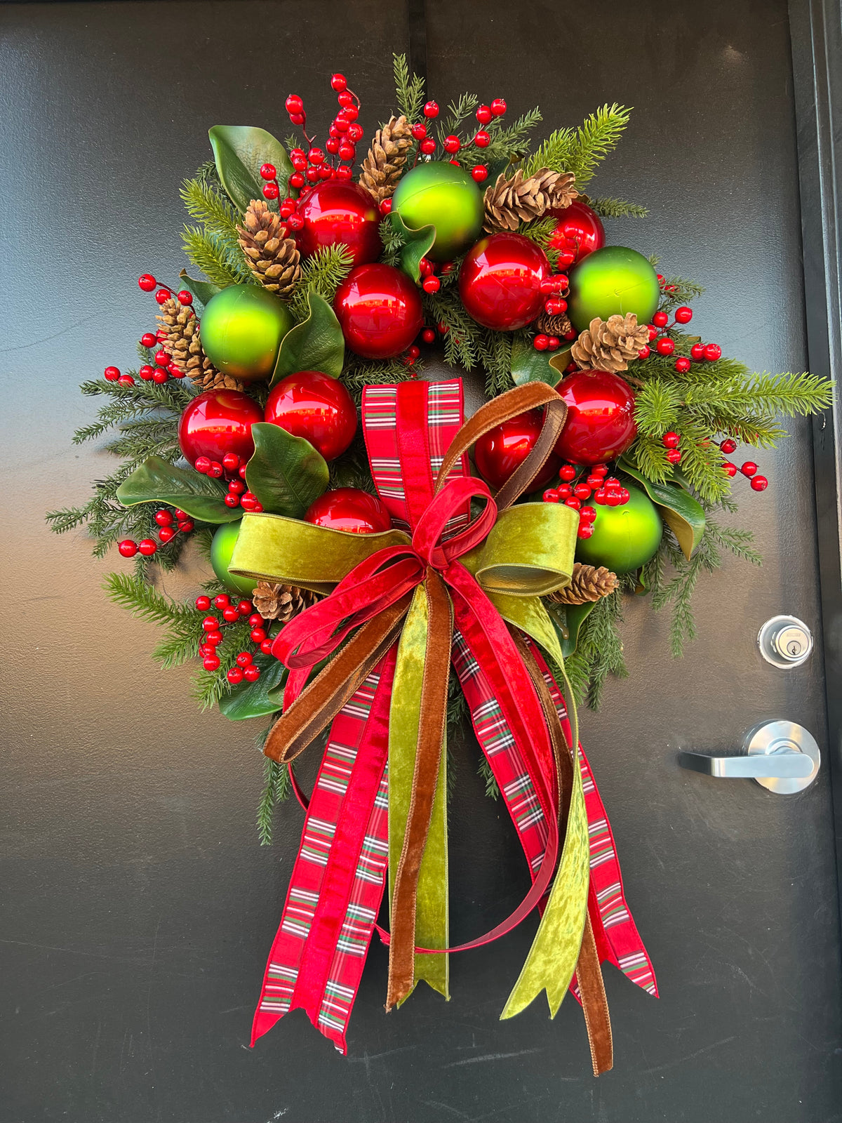The Christmas Tradition Wreath