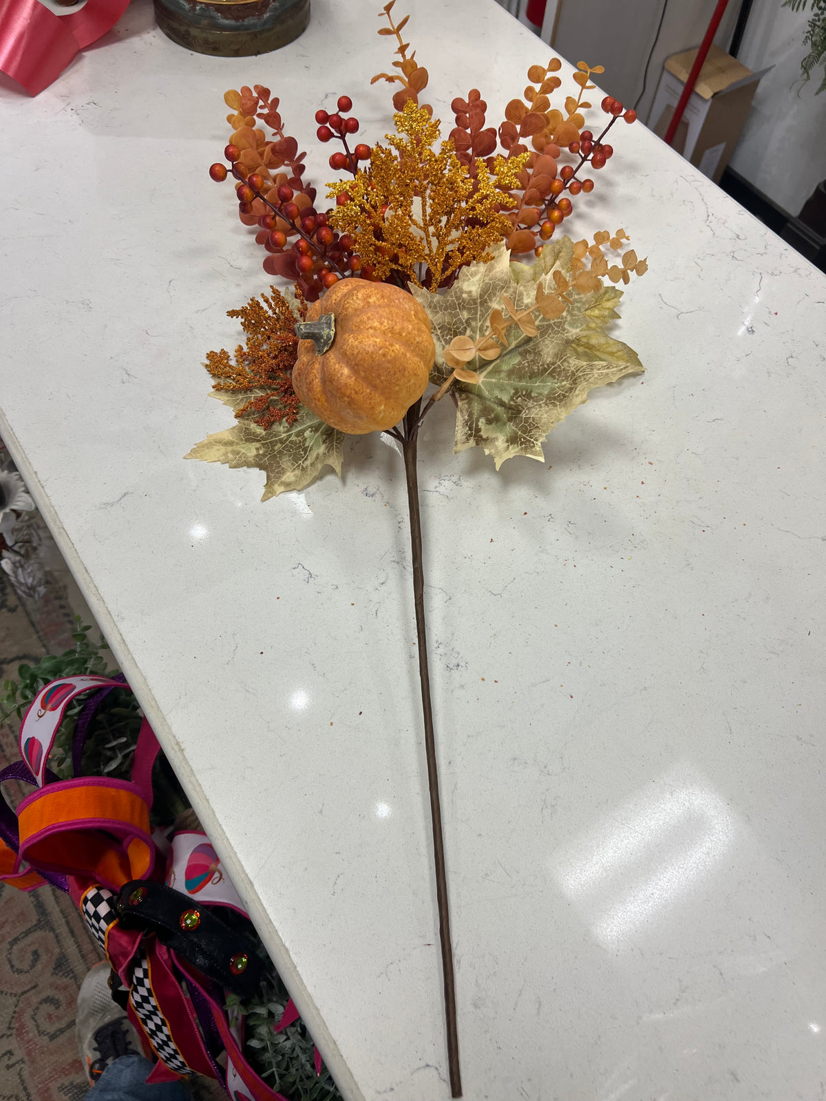 32 in Pumpkin, Foliage & Berry Pick