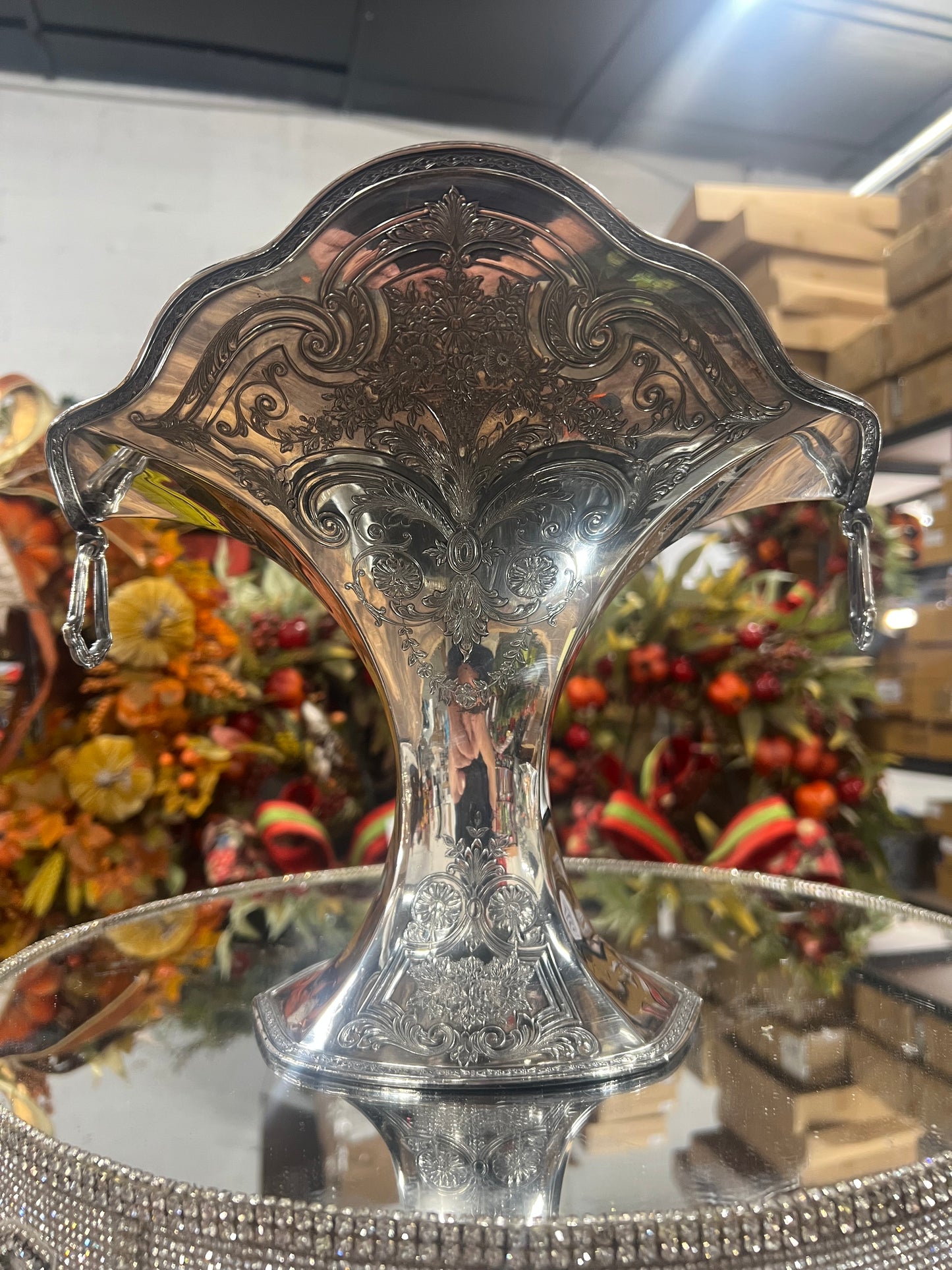 Vintage silver plated widemouth basket ￼