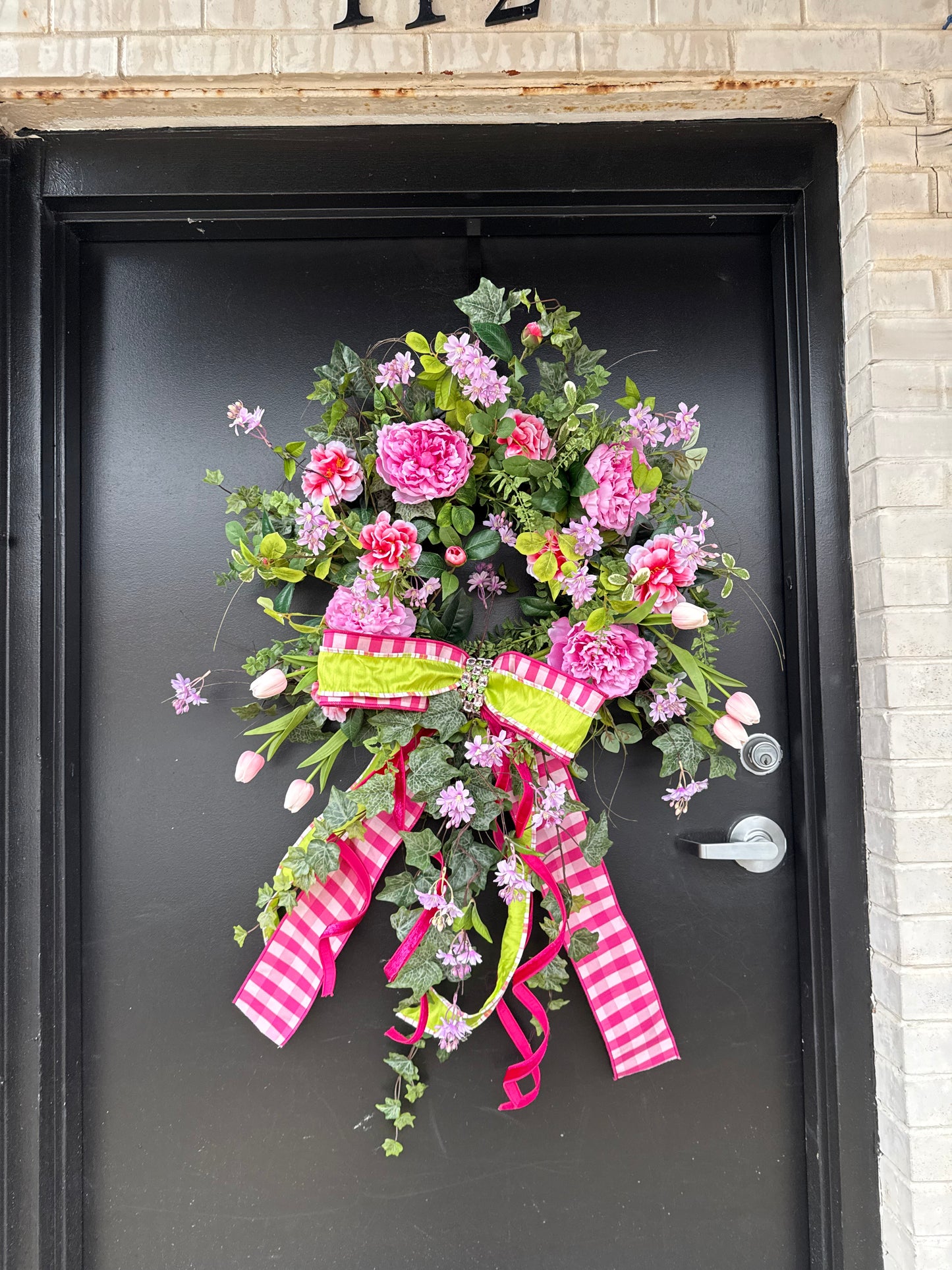 Blooming Ivy Garden Wreath