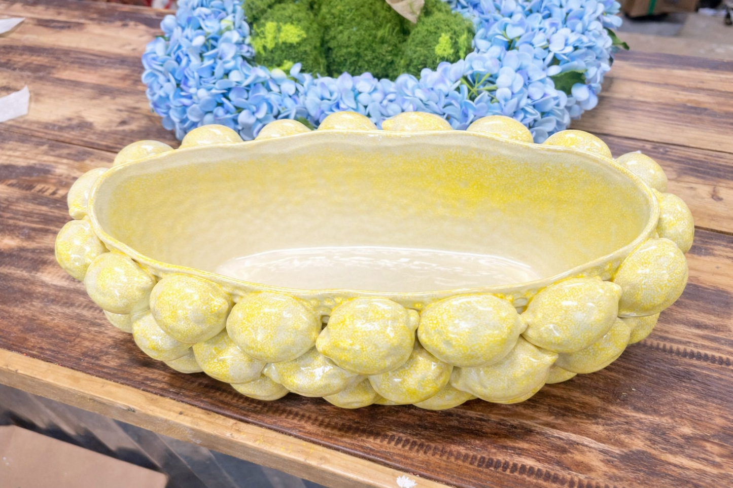 Layered lemon bow
