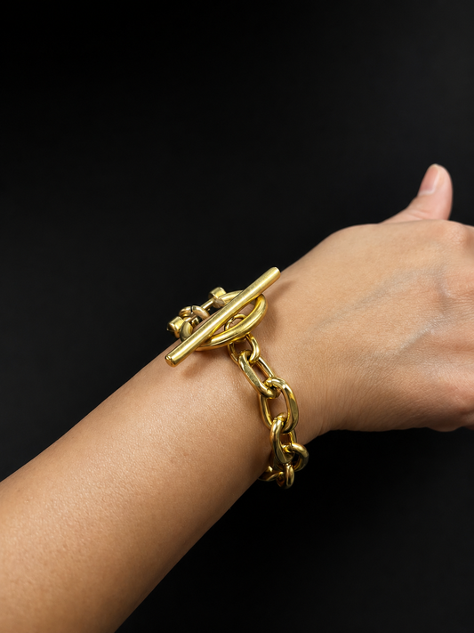 Gold link Bracelet