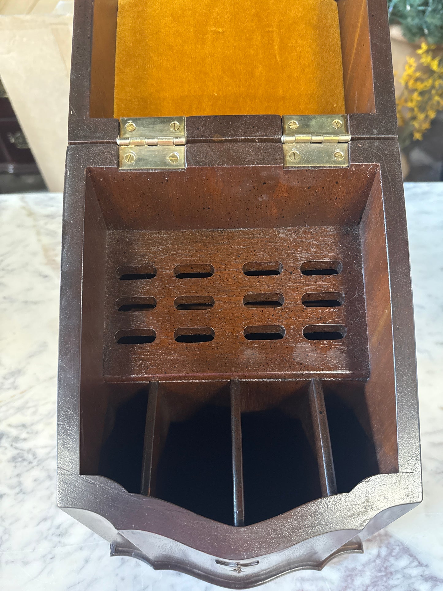 Vintage Knife Box