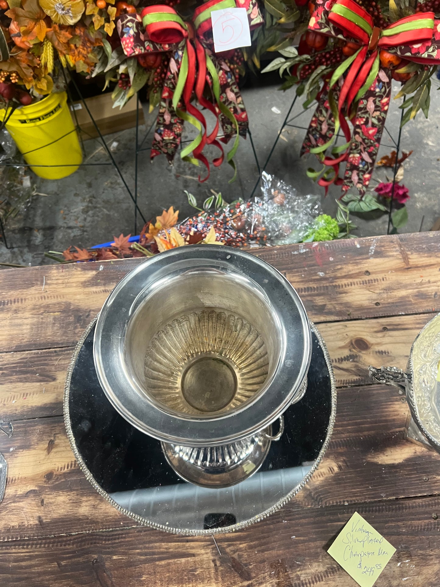 Vintage silver-plated champagne urn (5)