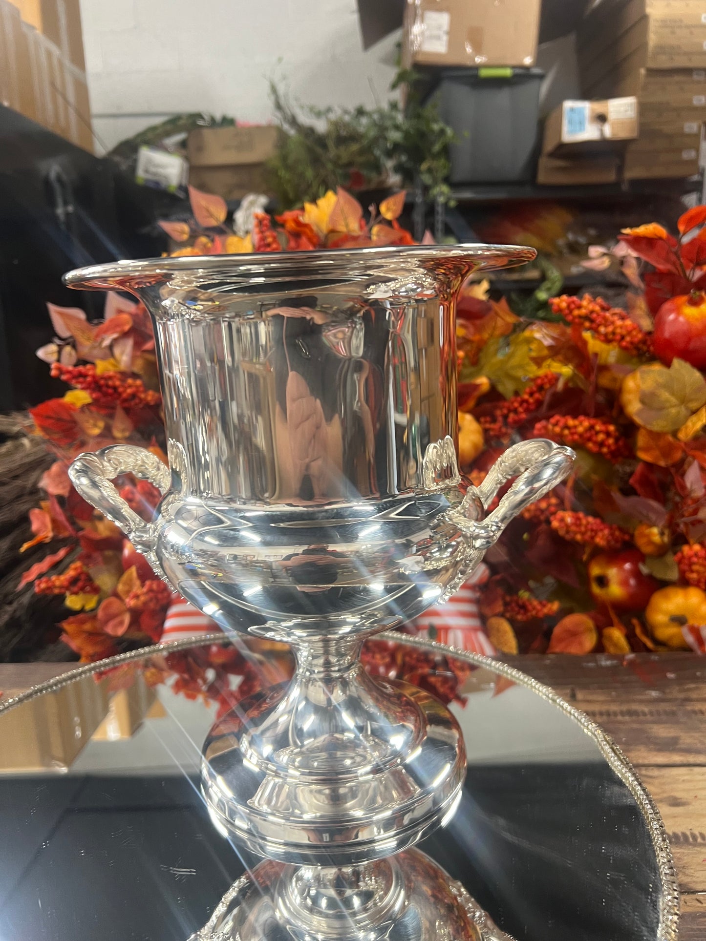 Vintage silver plated champagne urn (6)