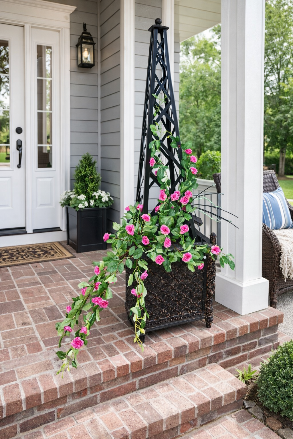 Mini Hanging Rose Vine