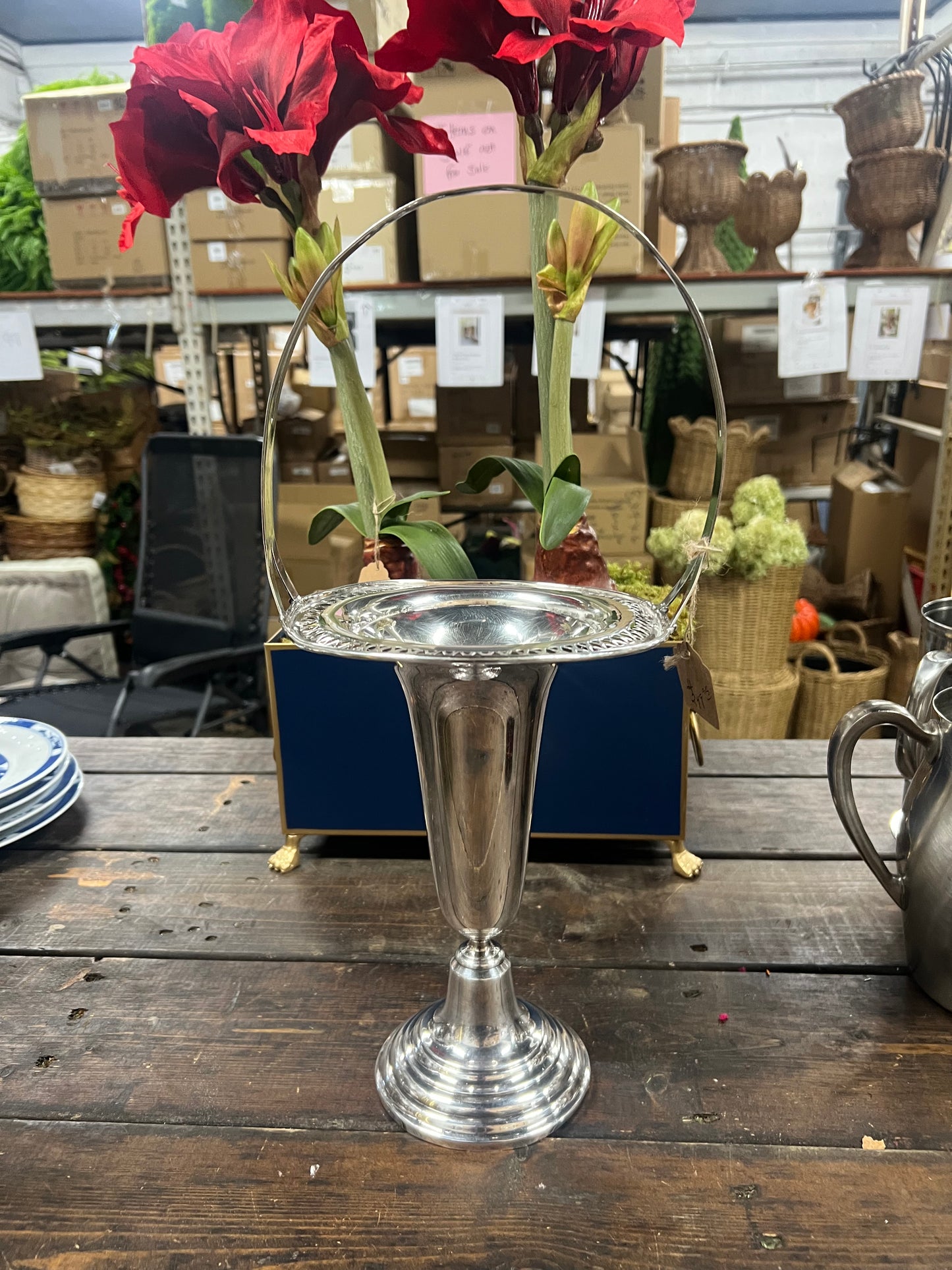 Vantage Silver-Plated Pedestal Urn with Handle