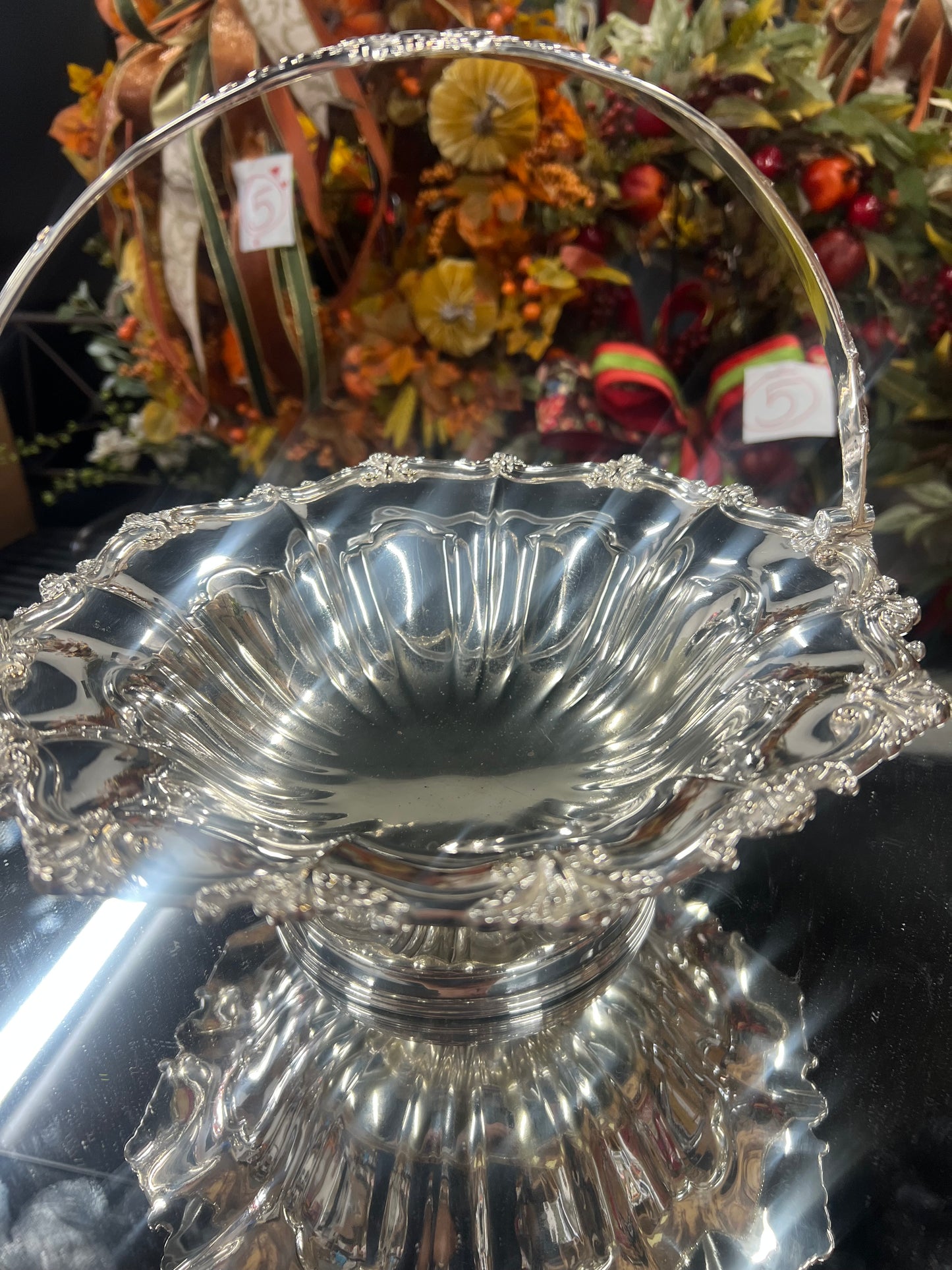 Vintage Silver-Plated Basket With Handle (11in  DIA)