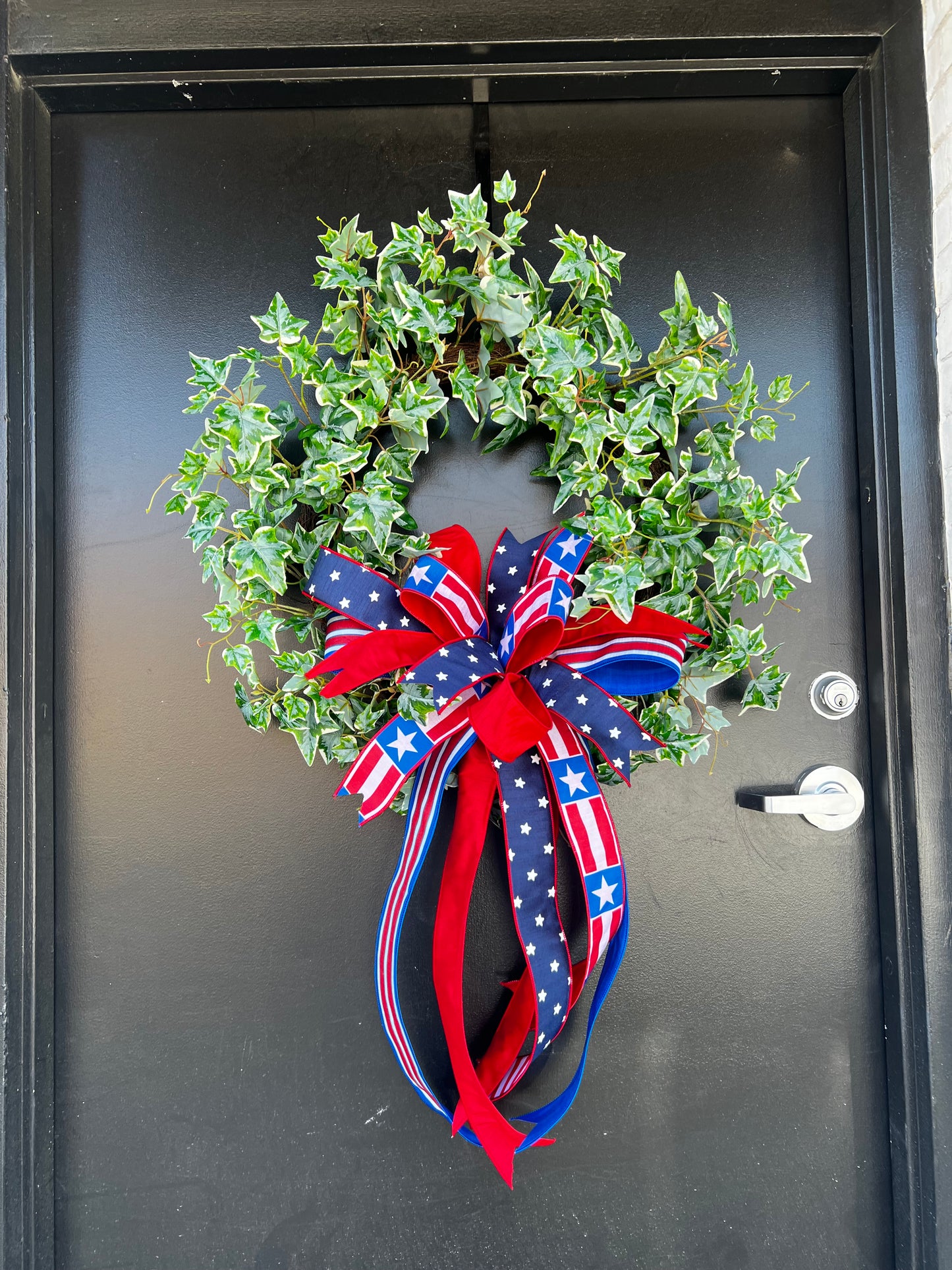 Stars and Stripes Ivy Wreath