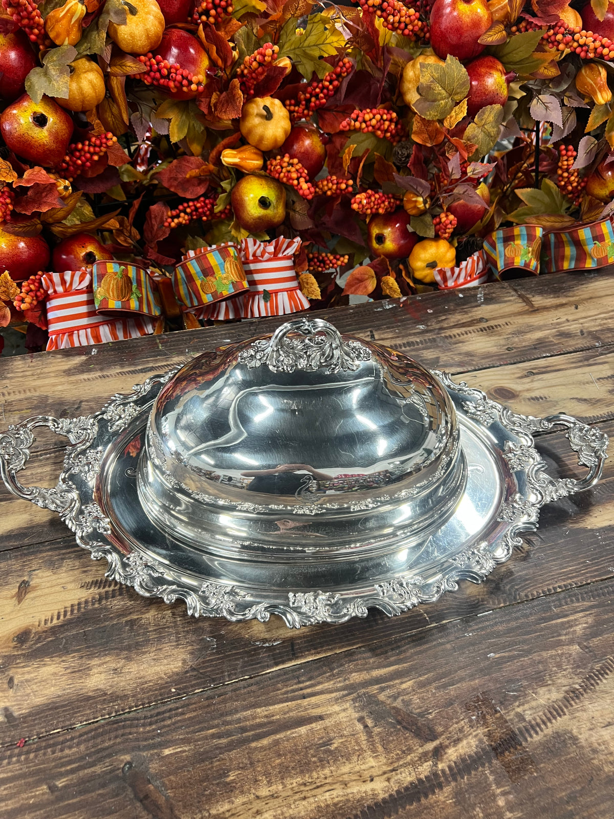 Vintage Silver Plated Meat Dome with Platter (6)