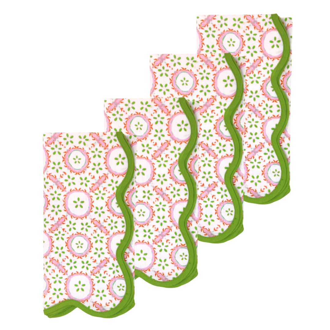 Rosie Scalloped Dinner Napkins Cloth