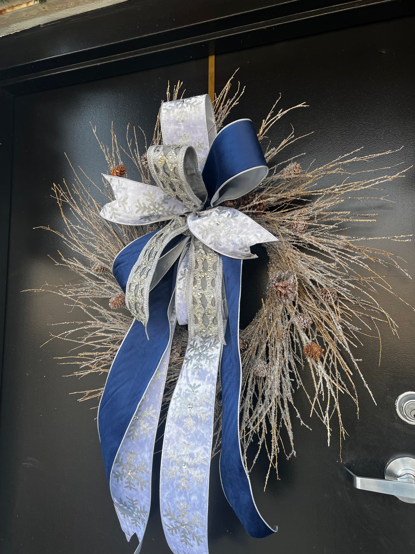 Midnight Snow wreath