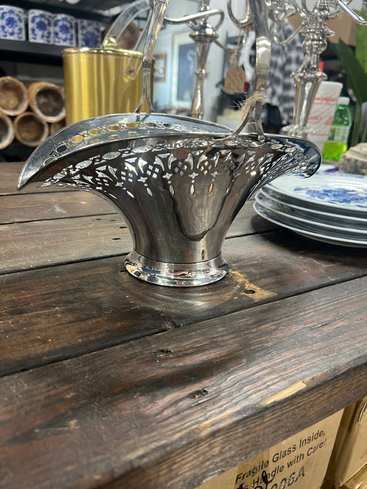 Vintage silver-plated basket with handle