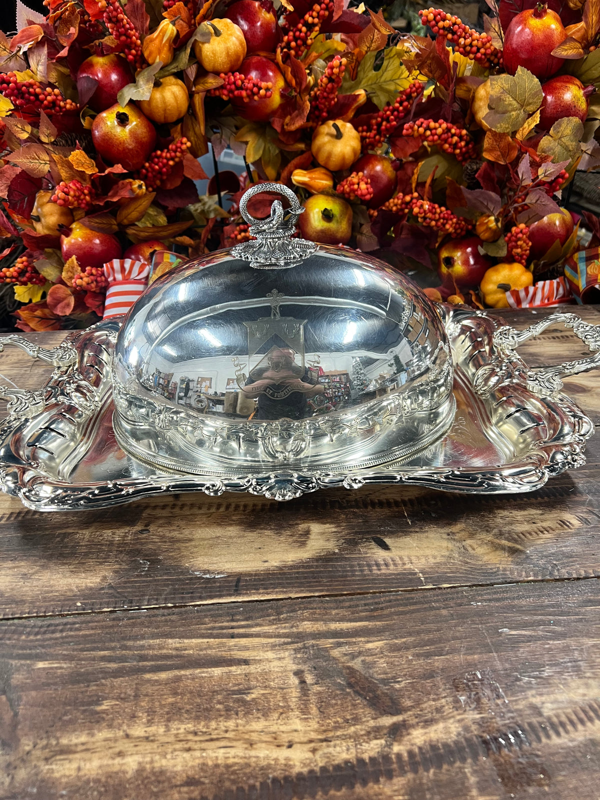 Vintage Silver Plated Meat Dome with Platter (5)