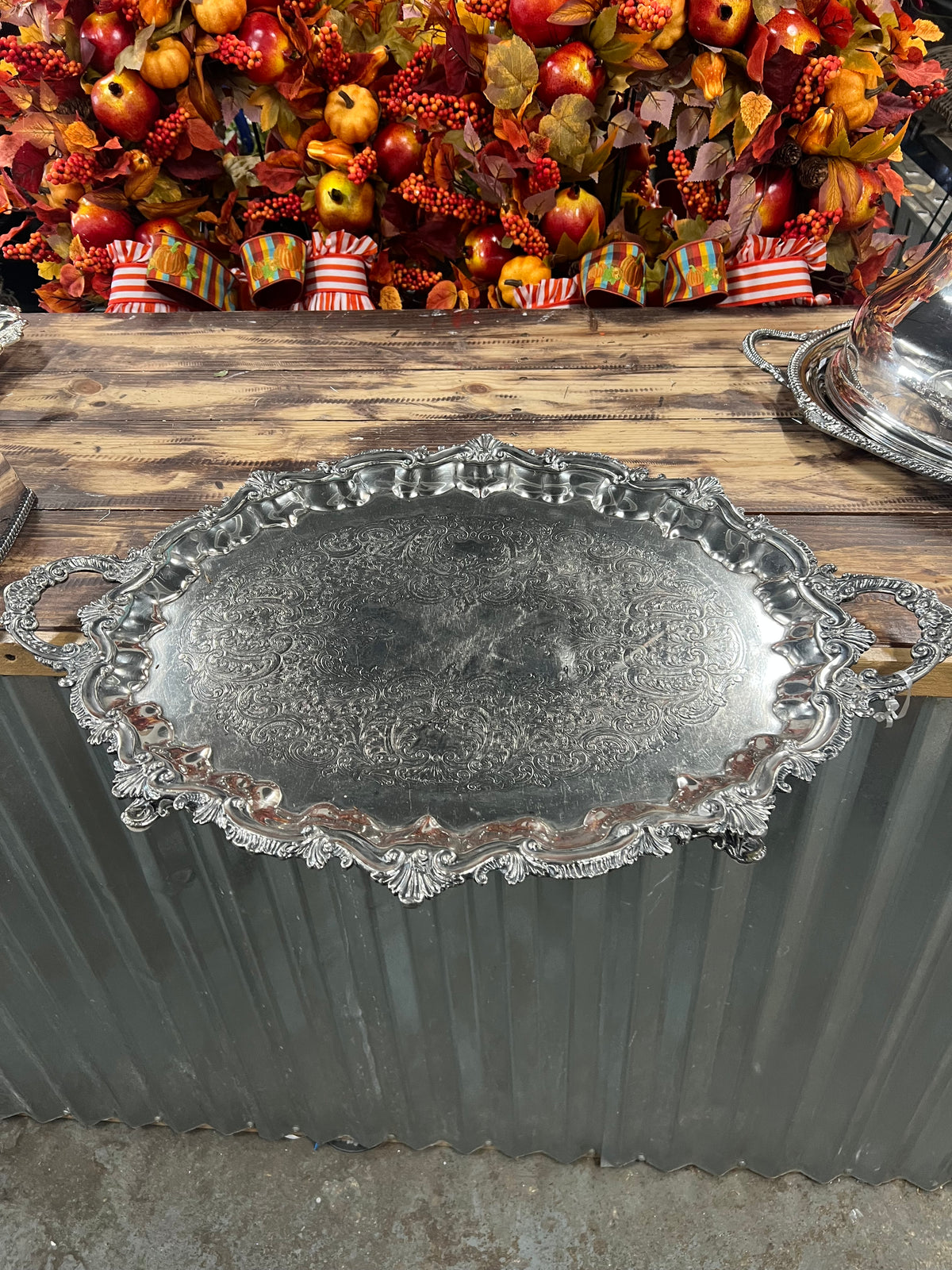 Vintage silver plated meat dome with Platter (3)