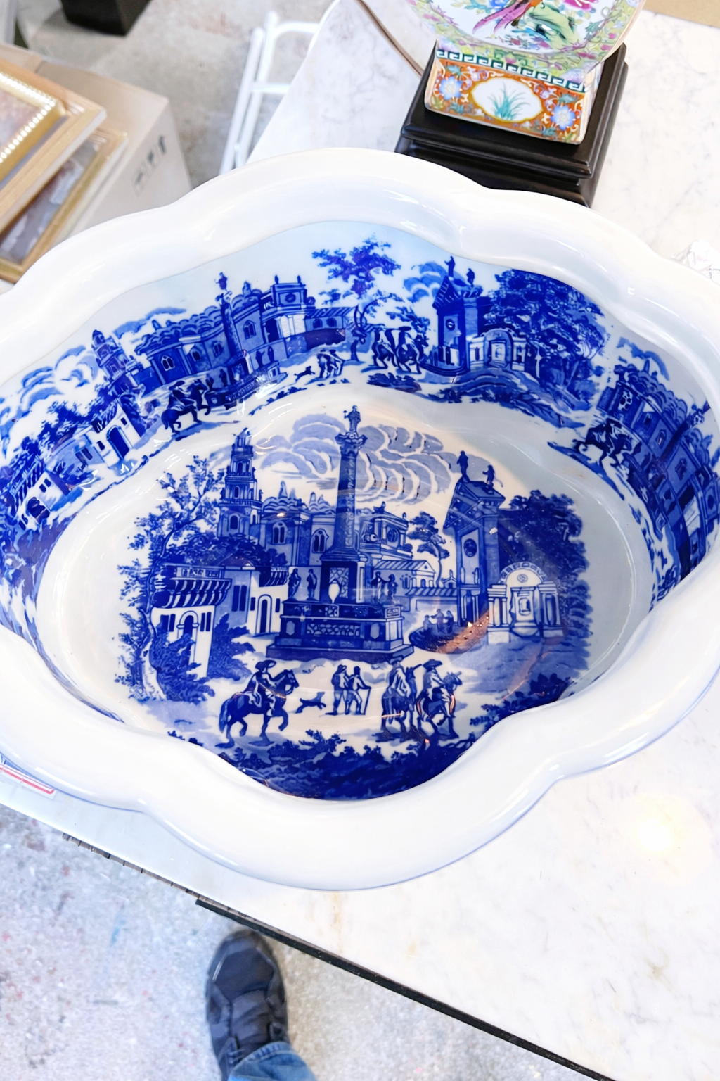 Blue & White Scenic Oval Planter