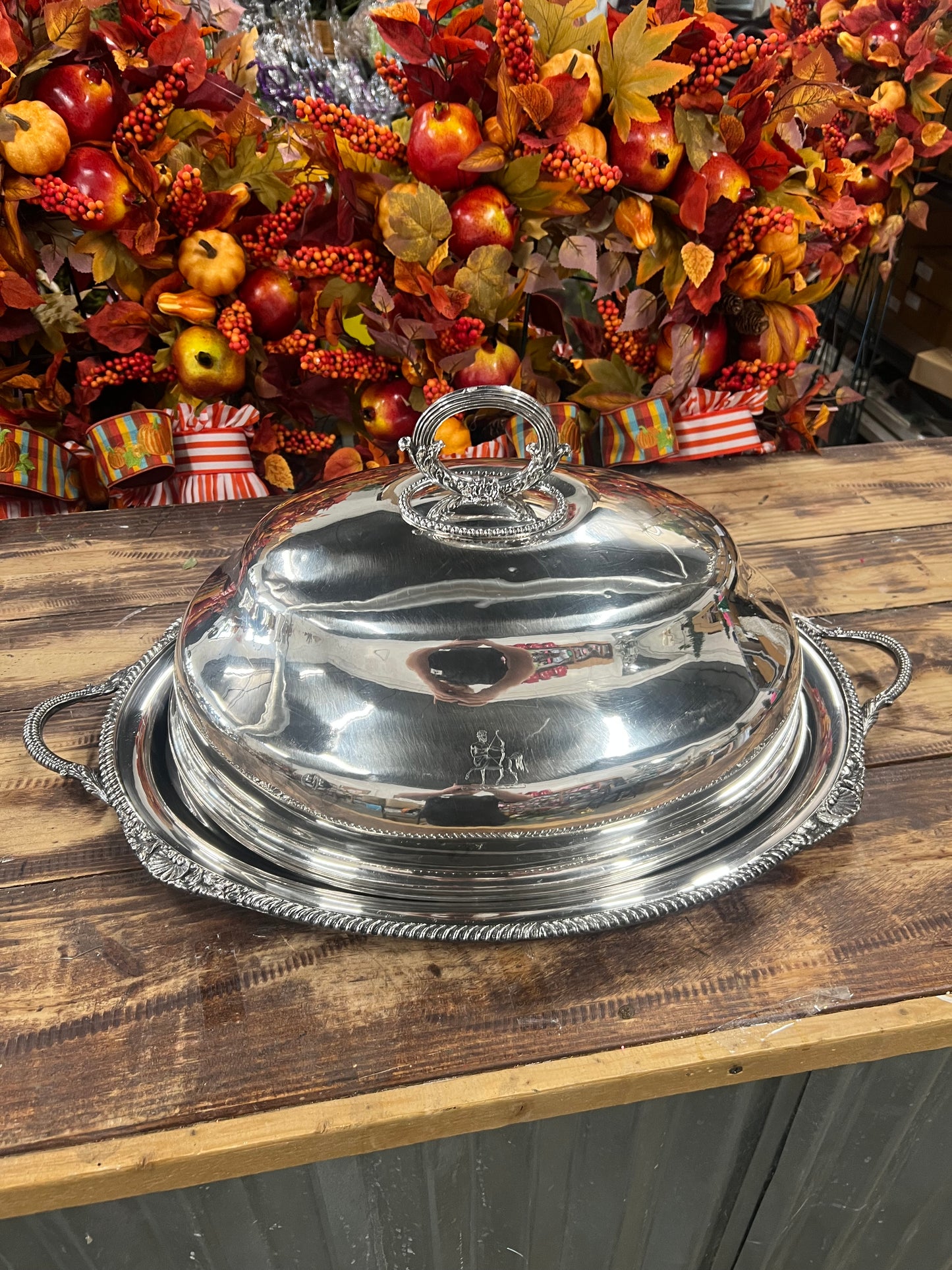 Vintage Silver-Plated Meat Dome with Platter (4)