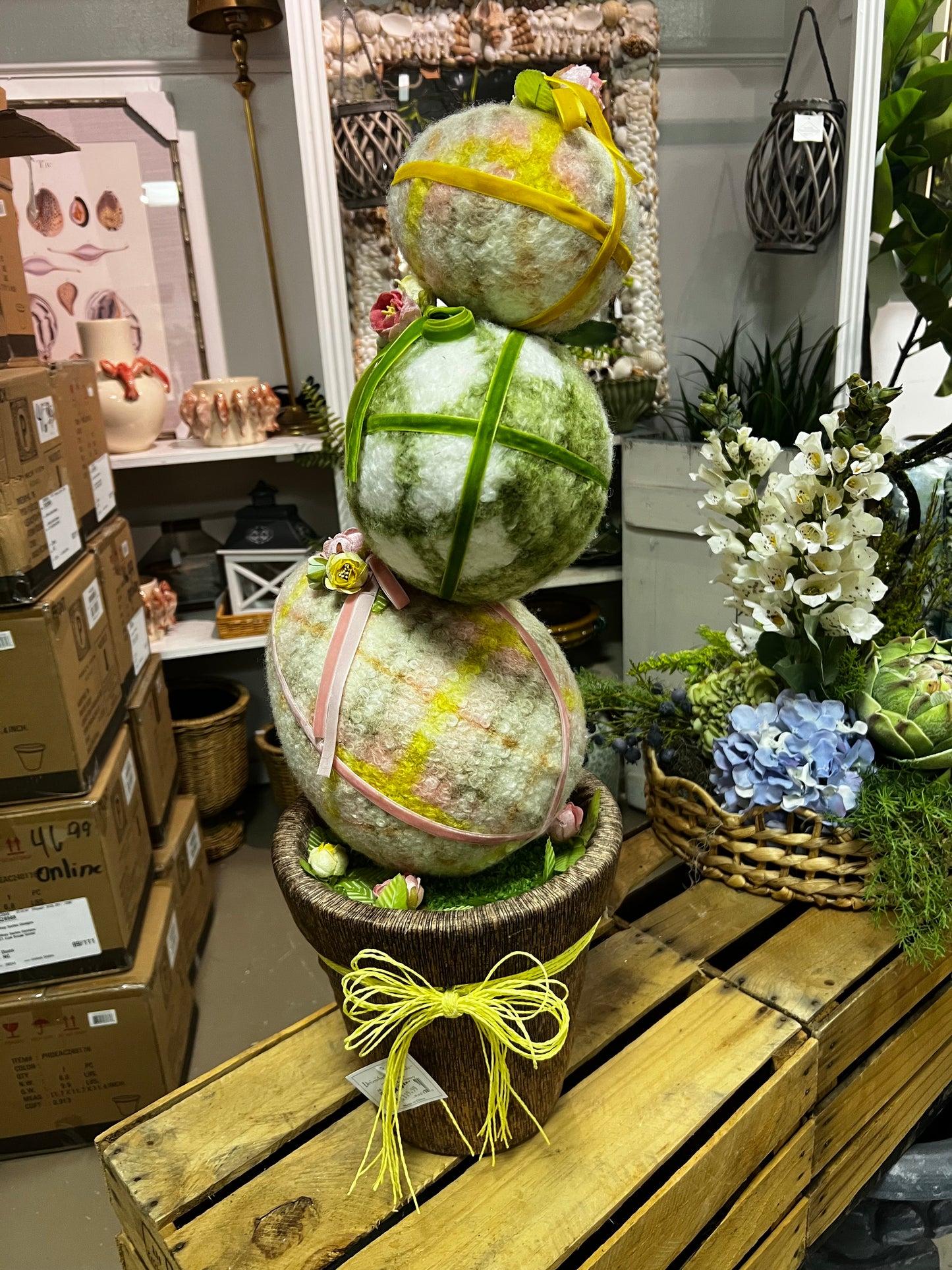 28 inch stacked egg top in basket