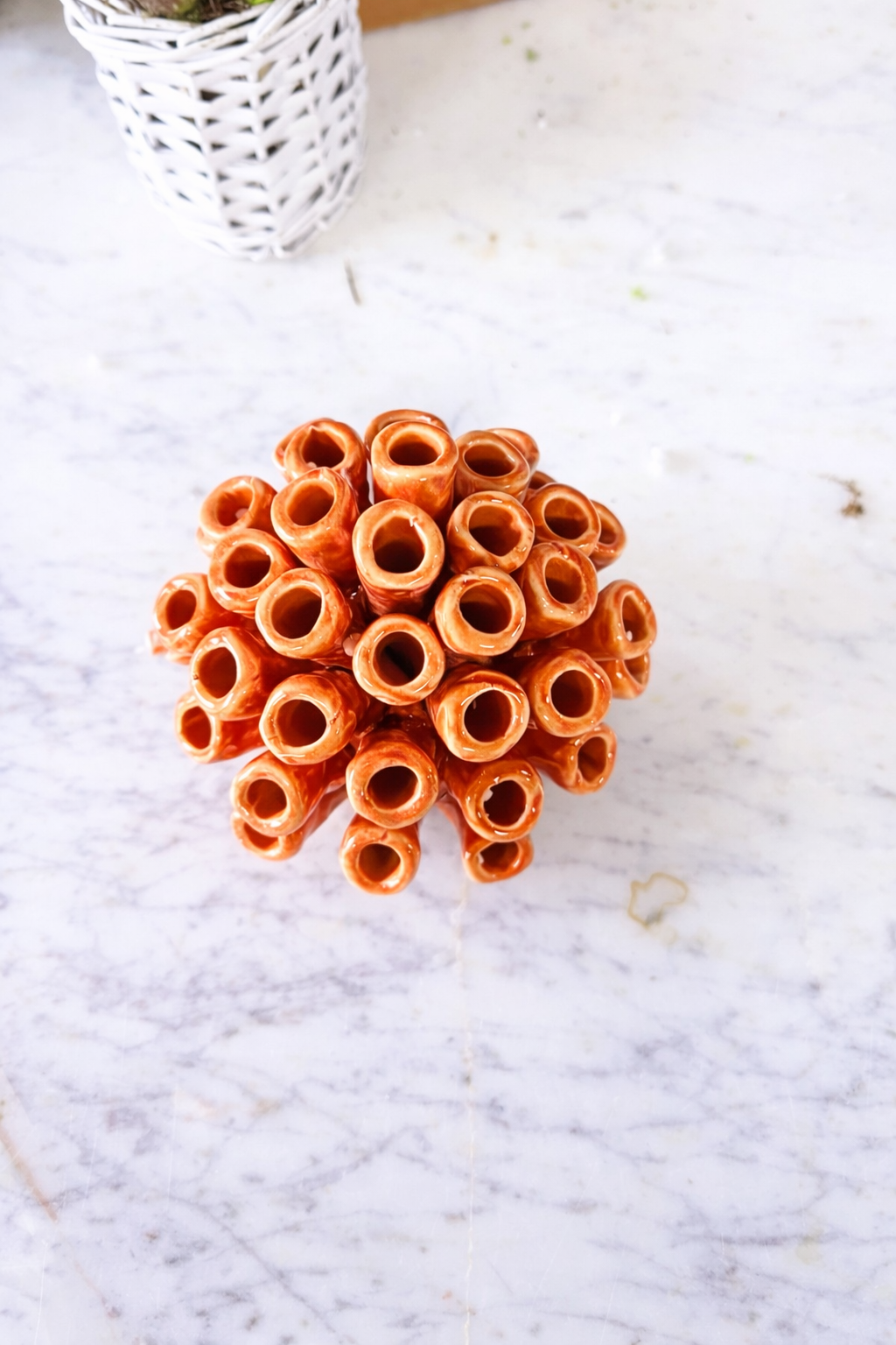 Stoneware coral shaped decor