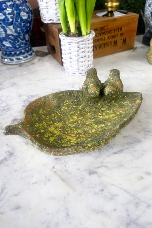 Aged Garden Leaf Bird Feeder