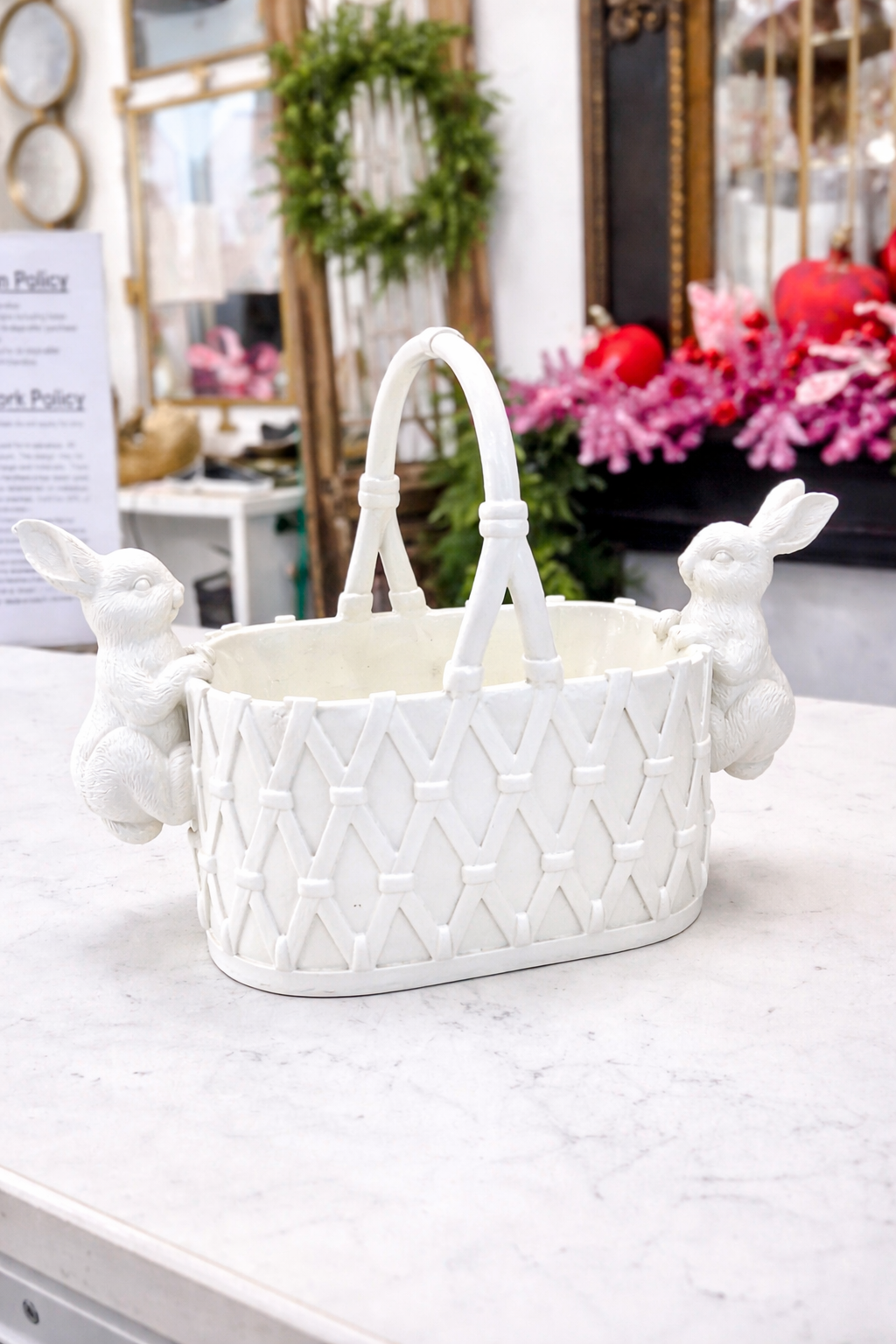 Bunny, resin basket planter