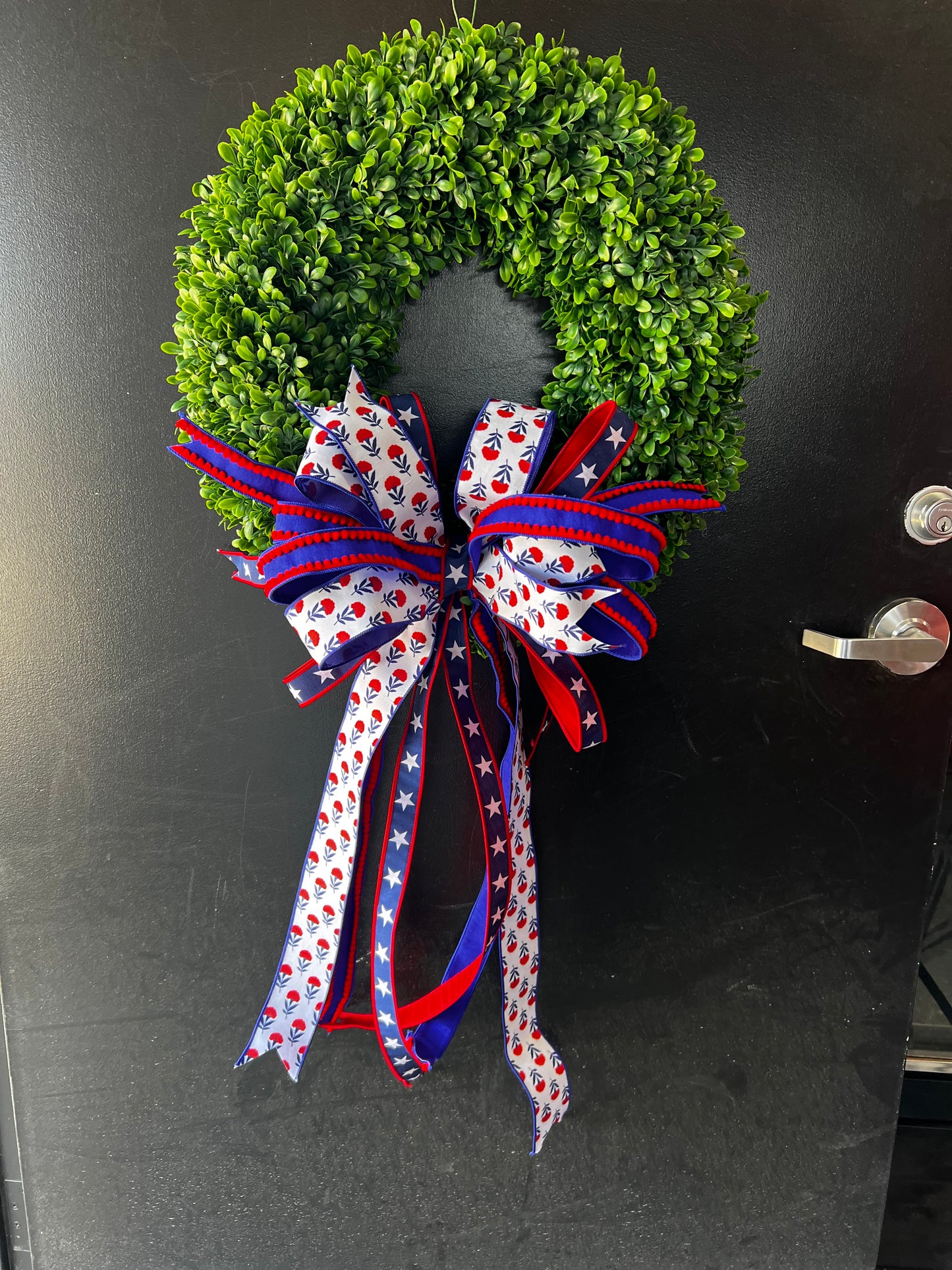 Freedom Boxwood Wreath