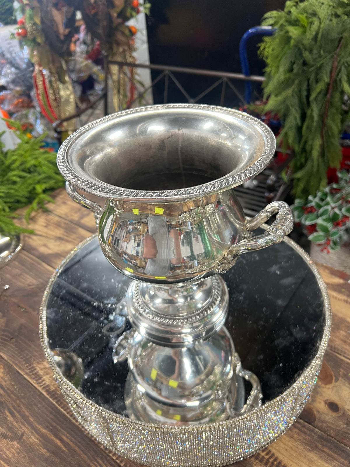 Vintage Silver-Plated Champagne Urn (7)￼