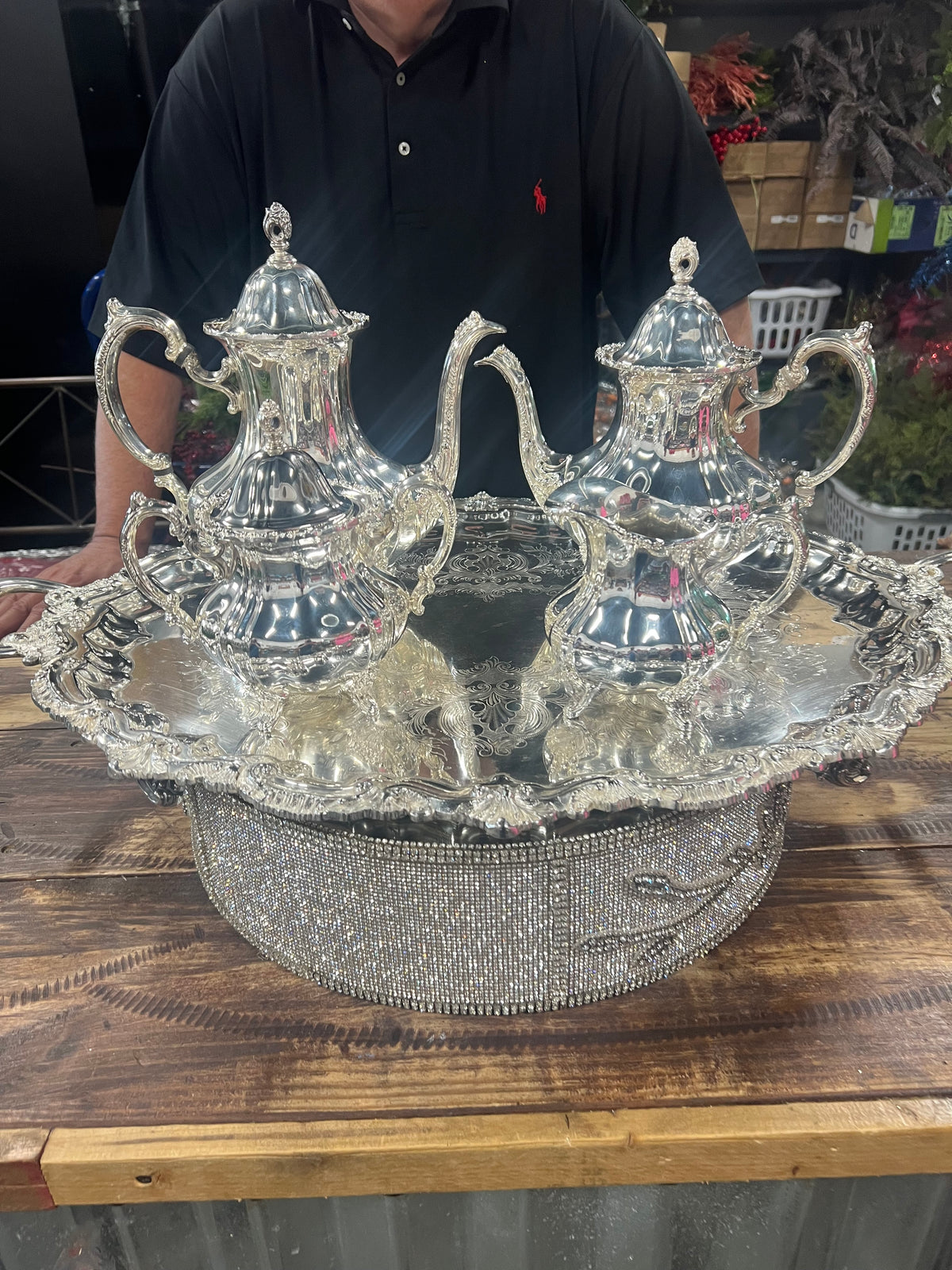 Vintage the Cadillac of Silver-Plated Towle 5pc Tea Set  (8)