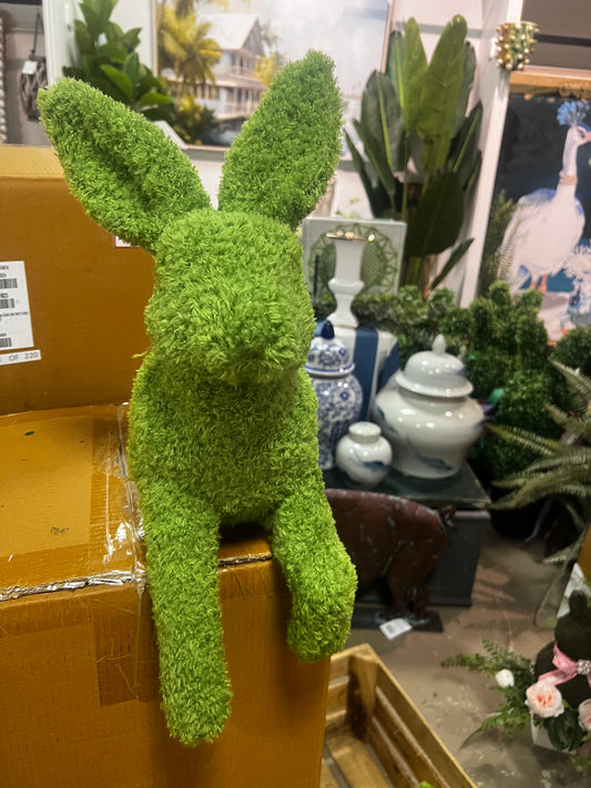 18.5 inch furry moss bunny wall
