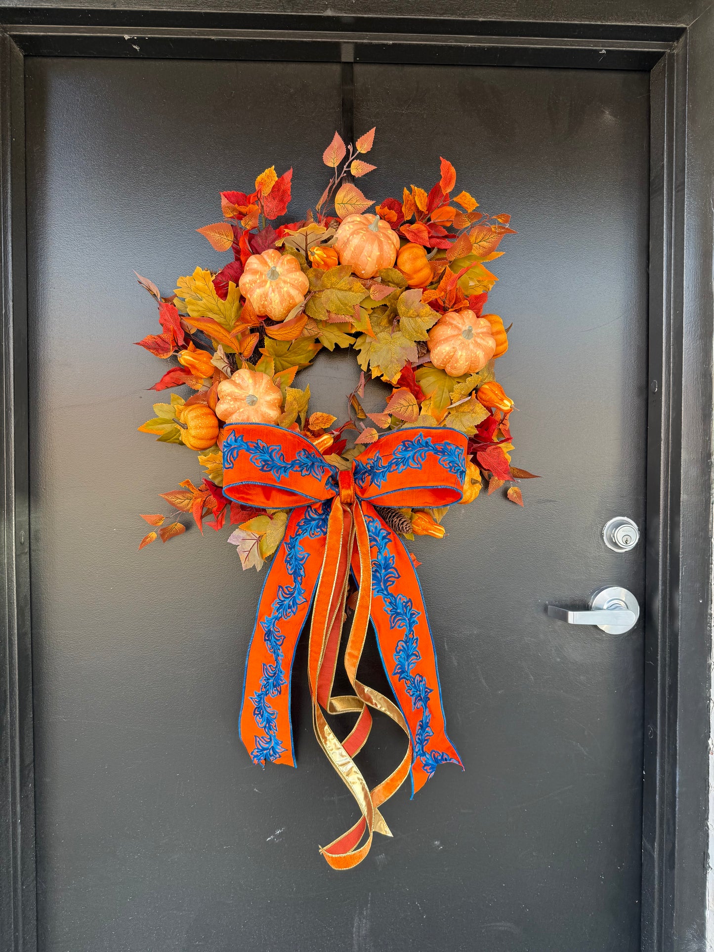 Autumn Pumpkin Splendor Wreath