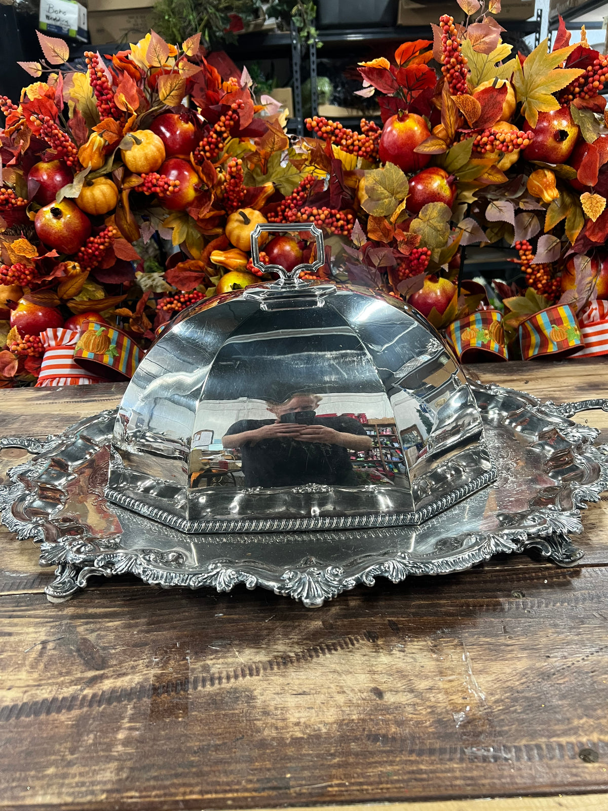 Vintage silver plated meat dome with Platter (3)