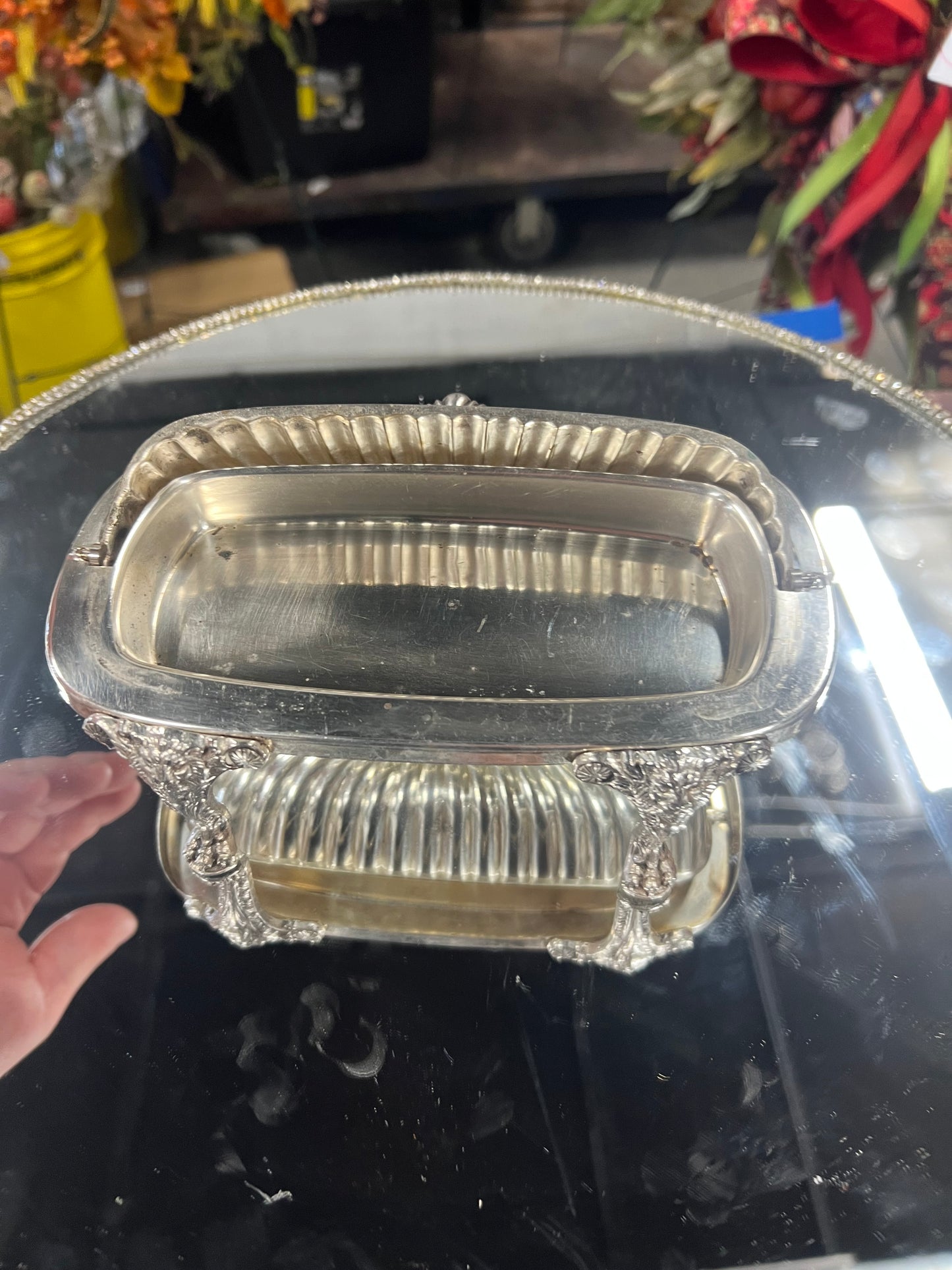 Vintage silver plated, FB Rogers butter dish. (no glass holder for butter)