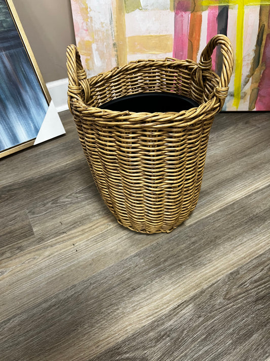 Medium Poly Weave Plant Basket