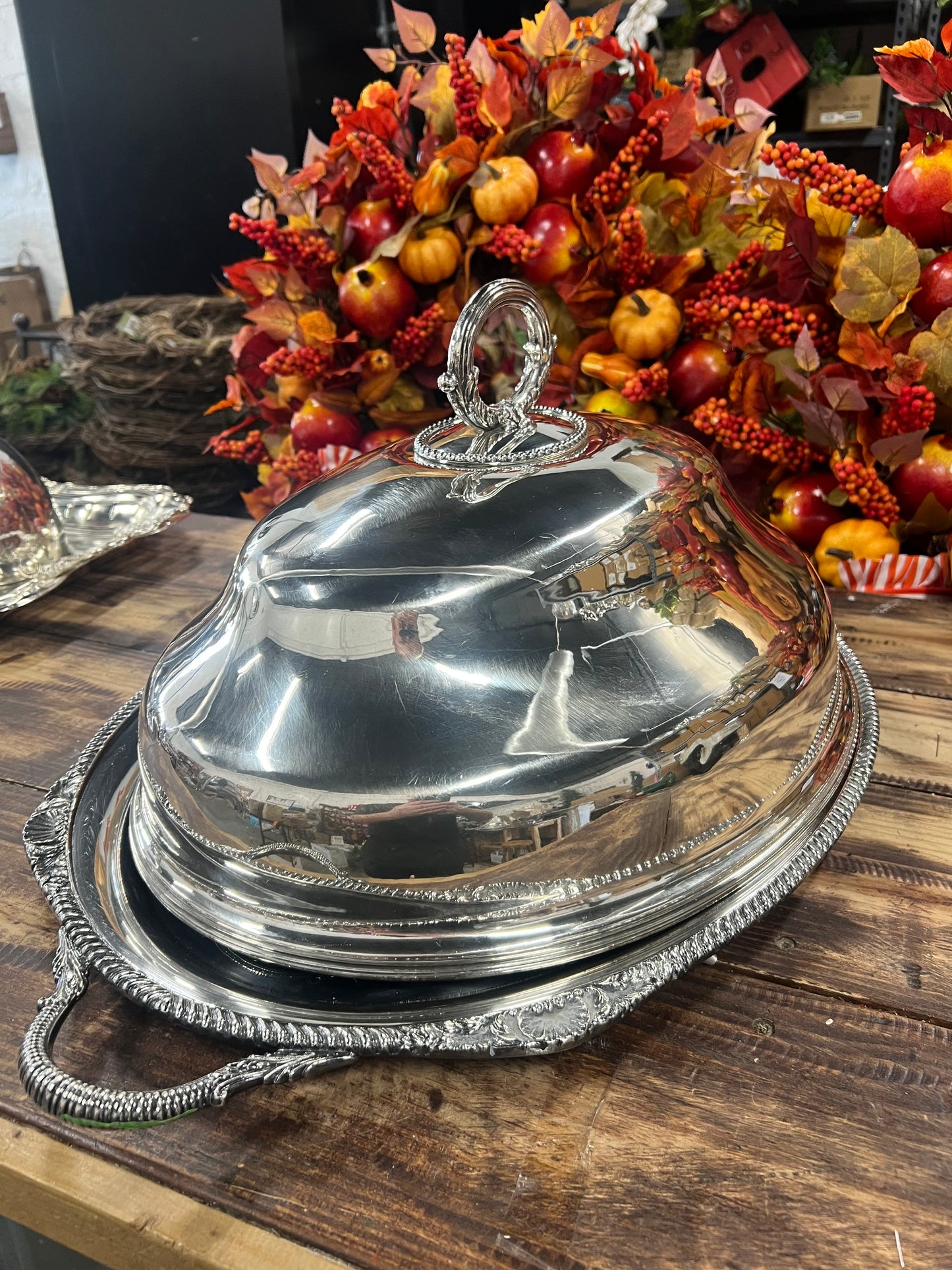 Vintage Silver-Plated Meat Dome with Platter (4)