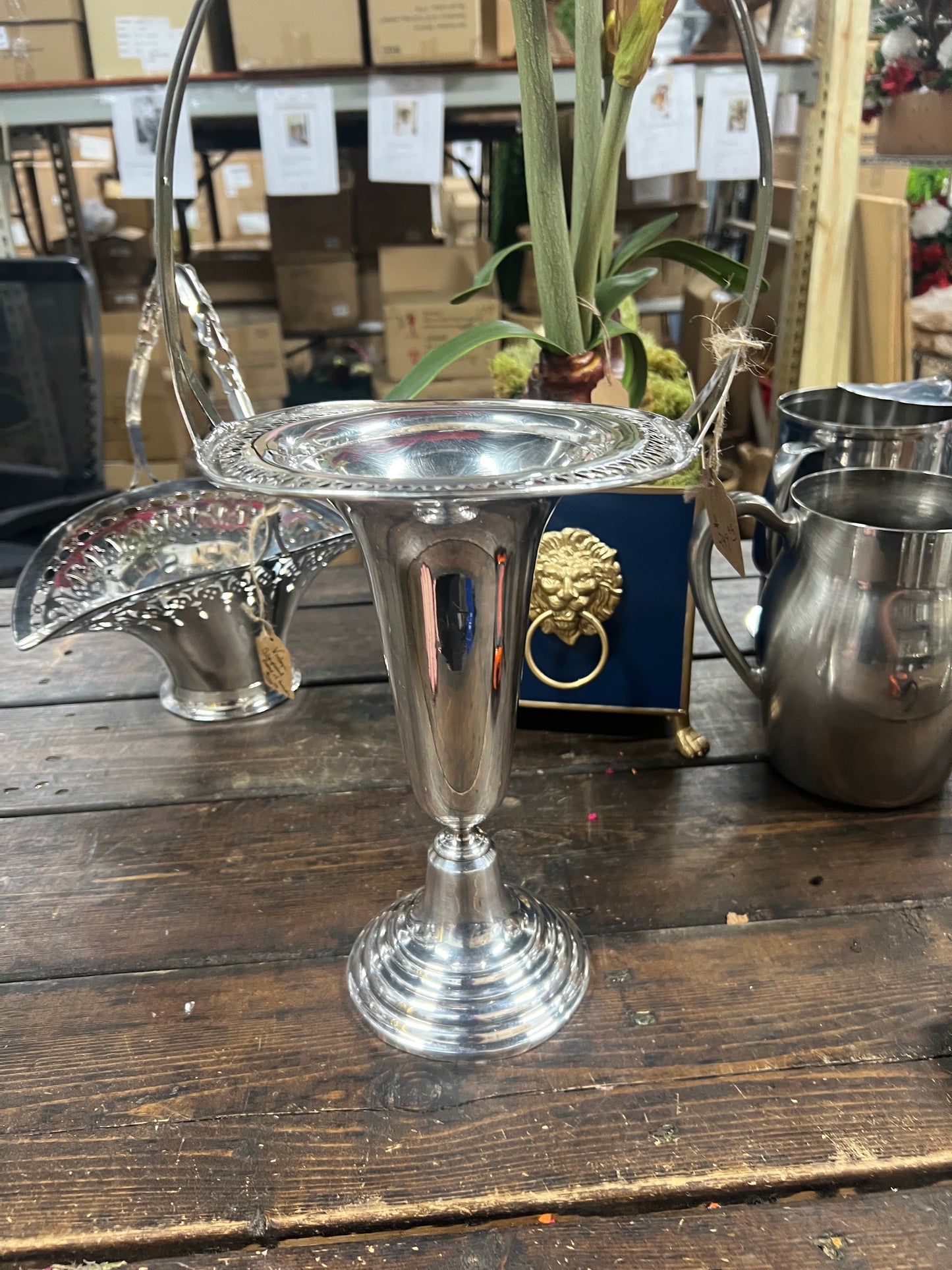 Vantage Silver-Plated Pedestal Urn with Handle