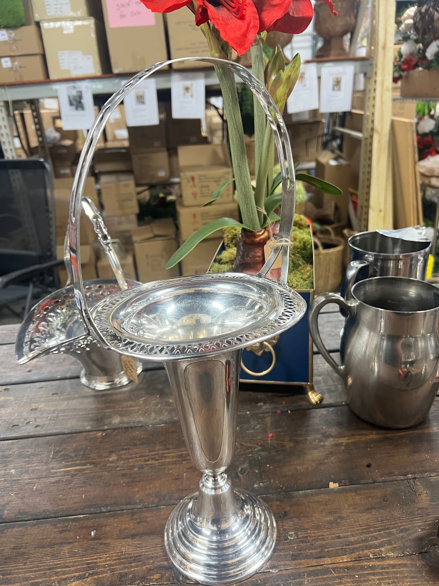Vantage Silver-Plated Pedestal Urn with Handle