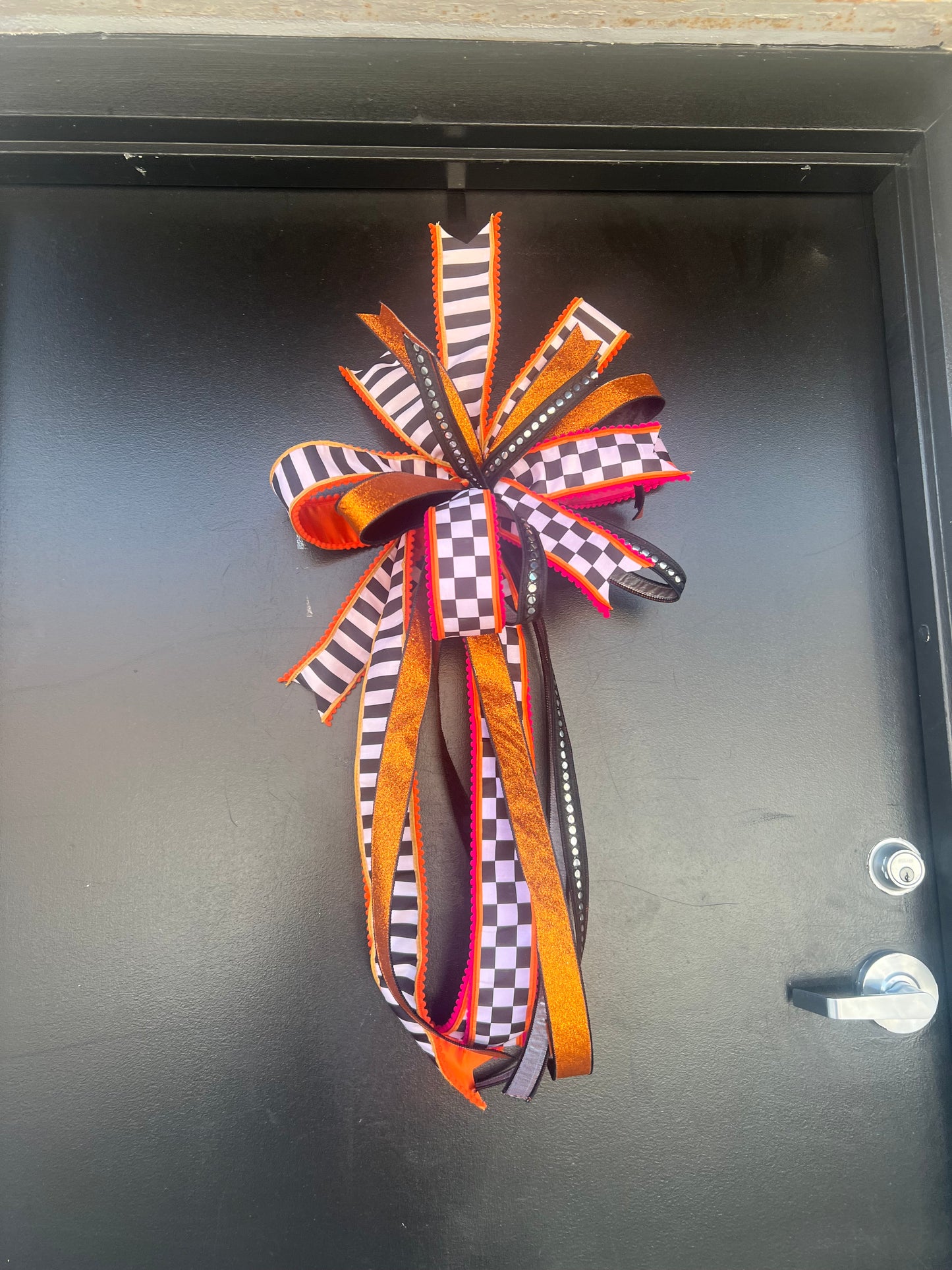 Midnight Mischief Bow 🎃🖤