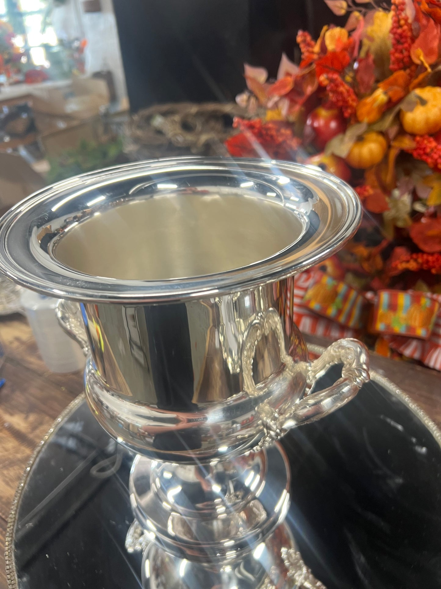 Vintage silver plated champagne urn (6)