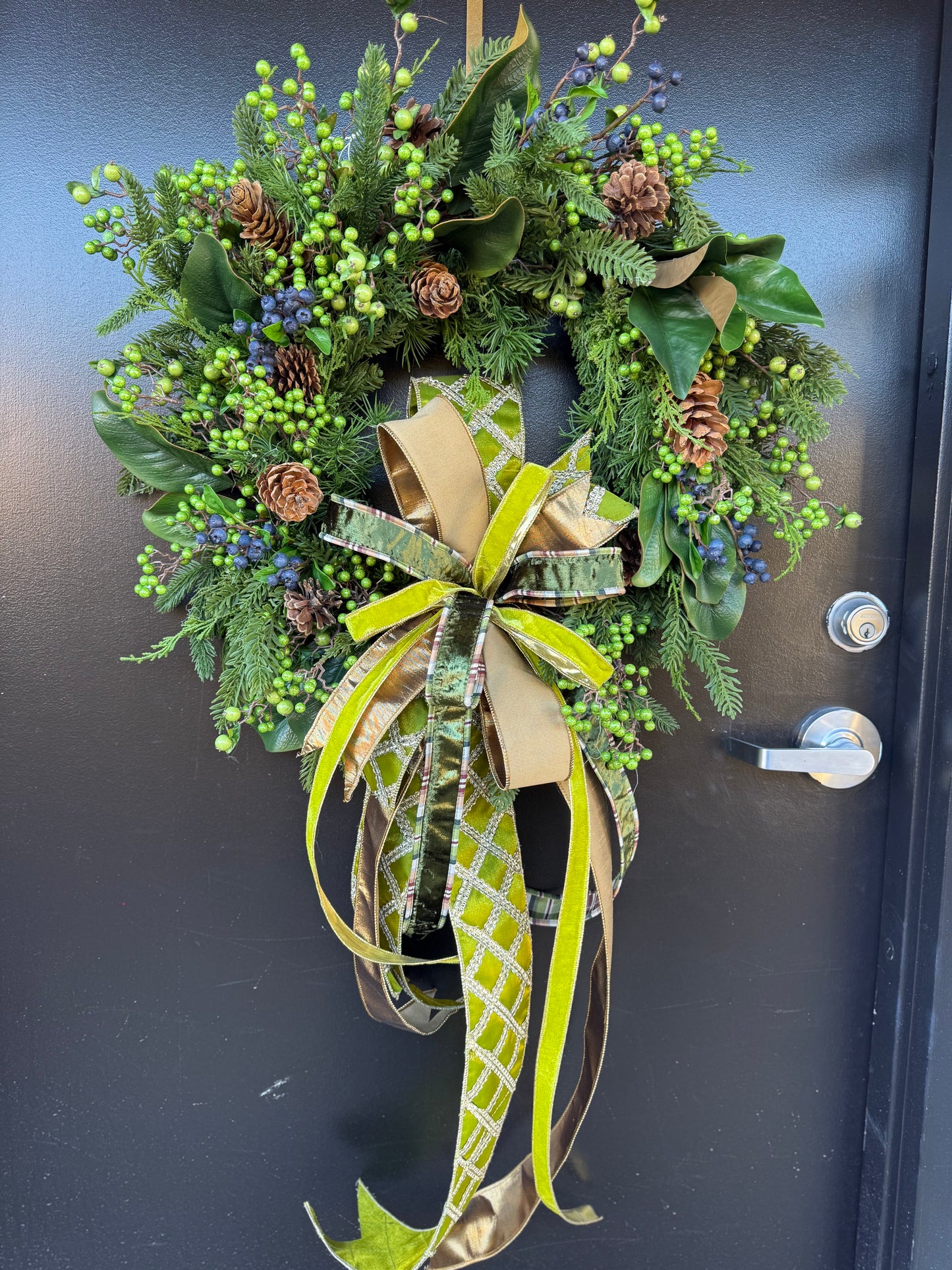 “Green Winter Berry” Christmas Wreath