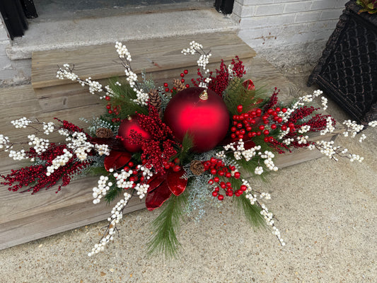 Winter Berry Bliss Centerpiece